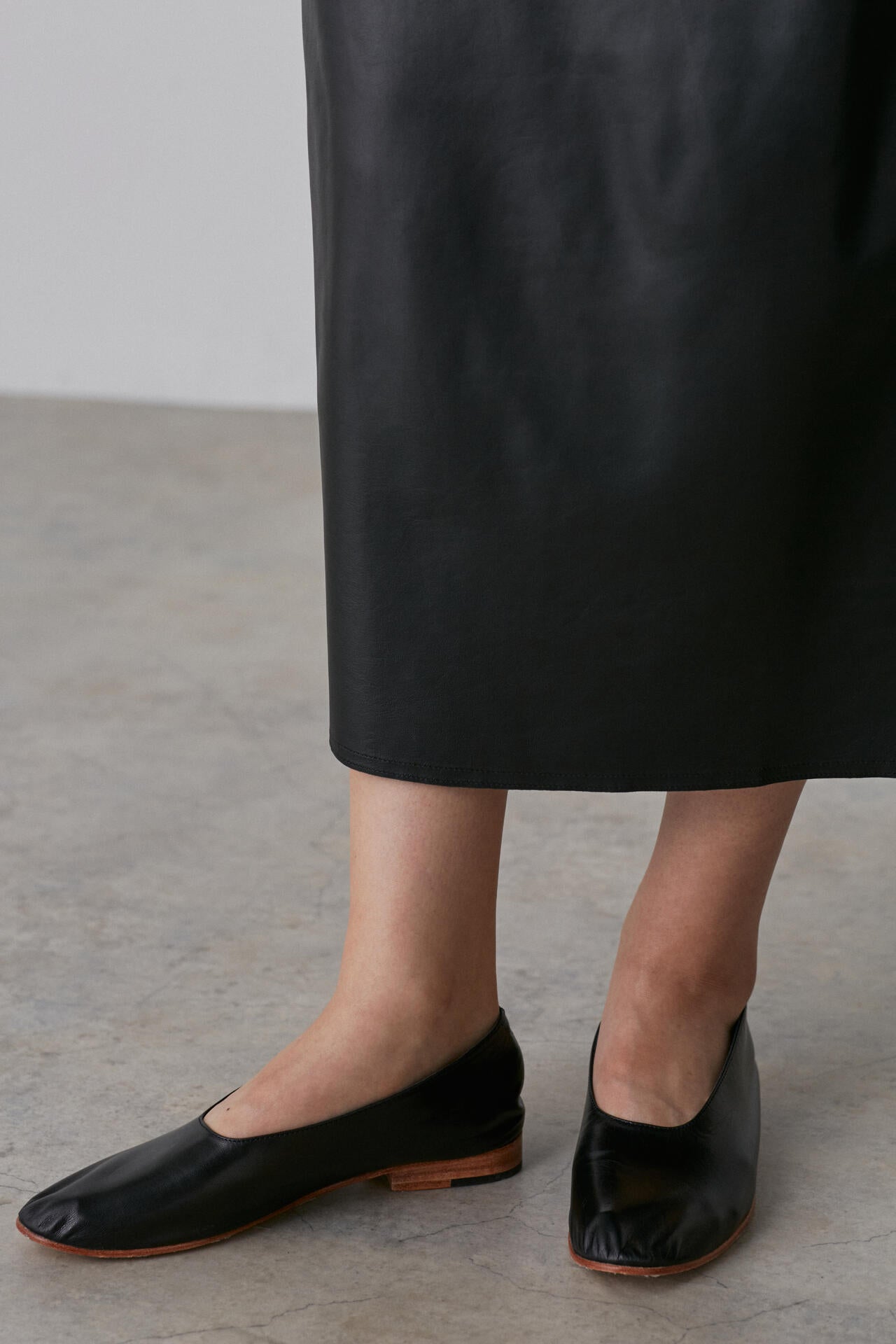 YLEVE / GLOVE SHEEP LEATHER SKIRT