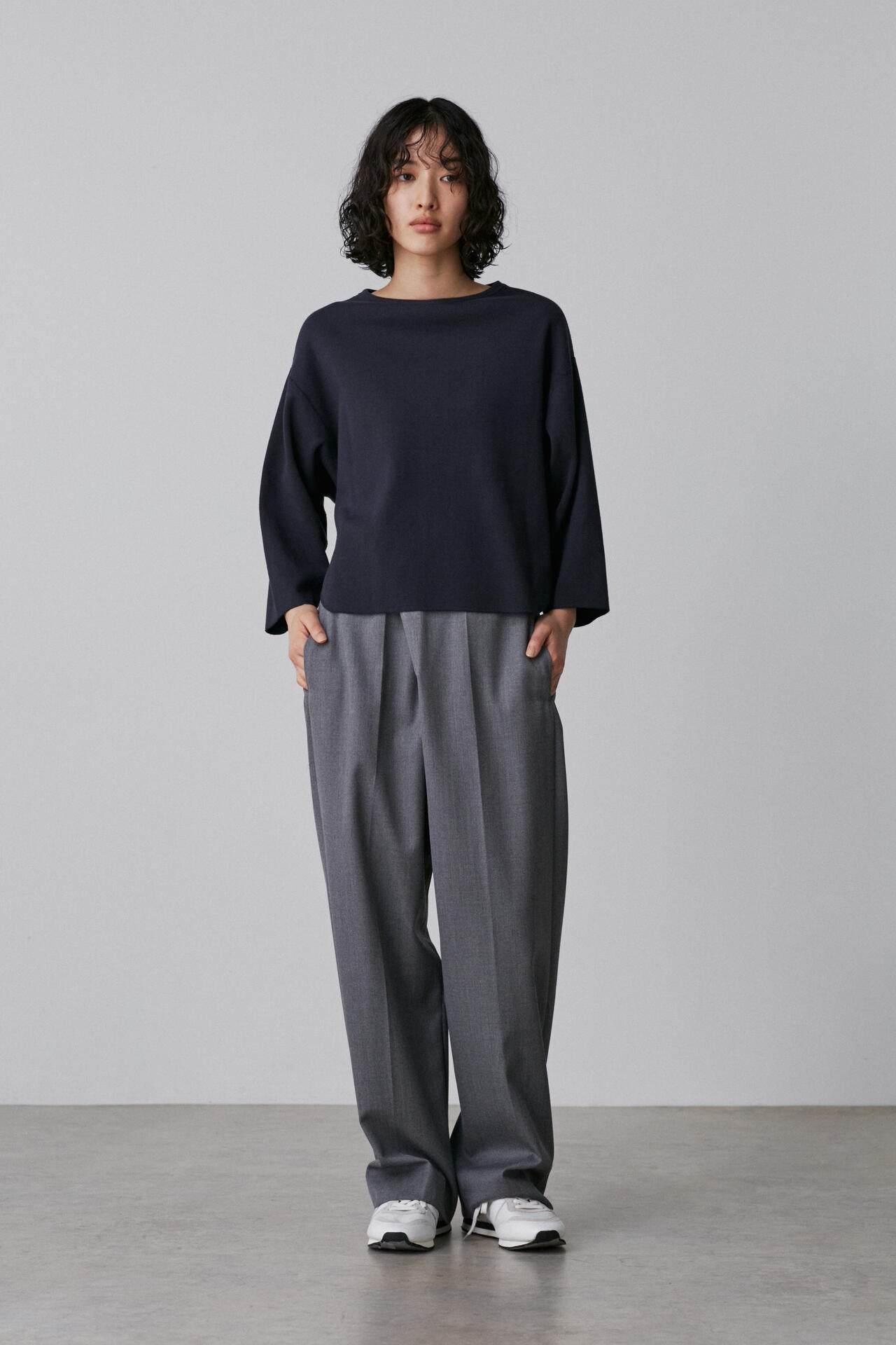 YLEVE / WOOL SURGE TROUSERS