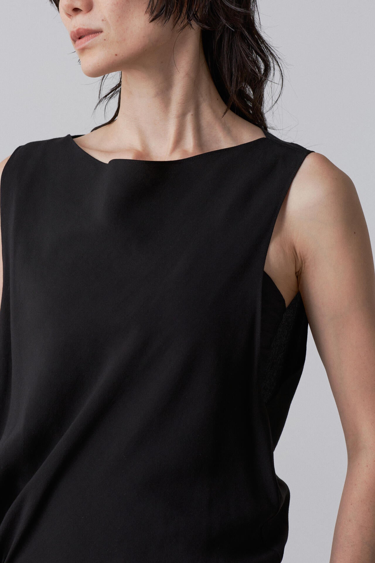 YLEVE / TENCEL GATHER ONE PIECE