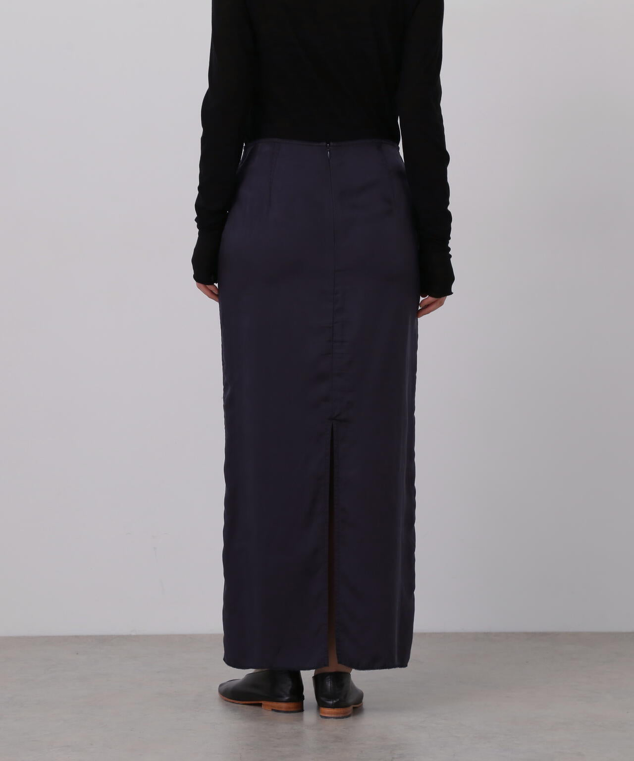 YLEVE / CUPRA TWILL GARMANT DYE SKIRT