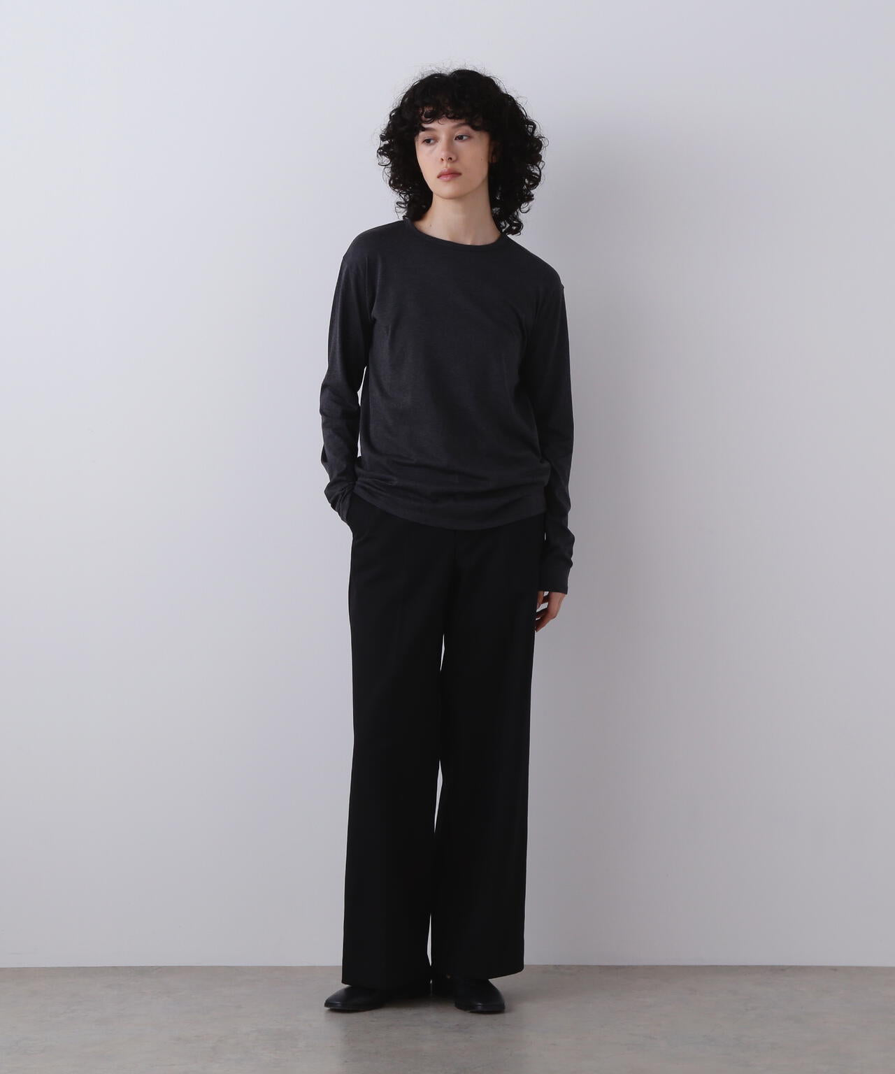 YLEVE / FINX COTTON CHINO TROUSERS
