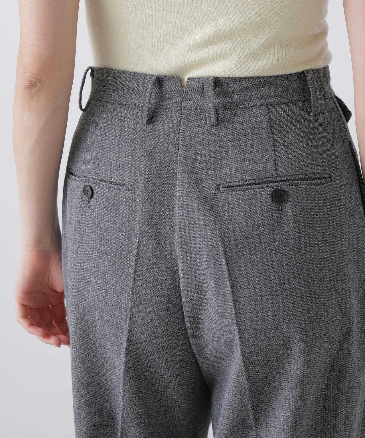 YLEVE / ROUGH WOOL TROUSERS