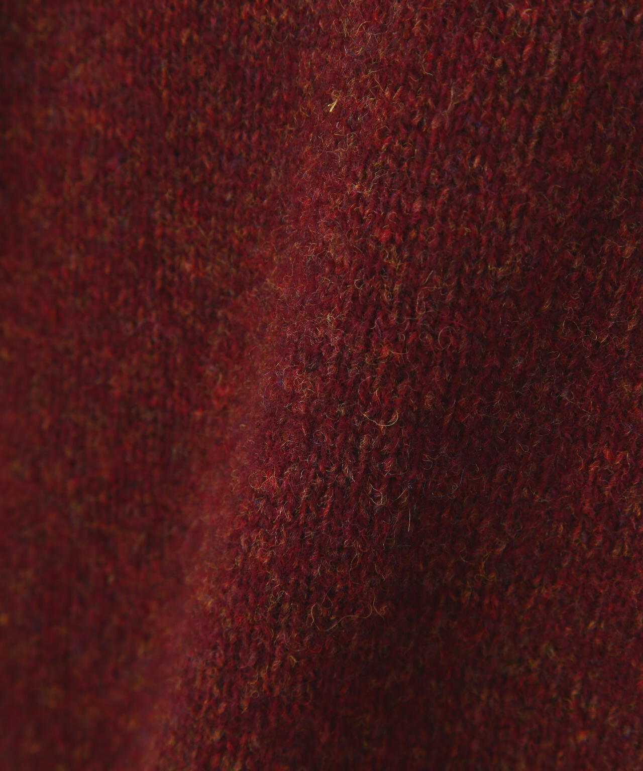 YLEVE / FRAYED EDGE V-NECK KNIT PULLOVER