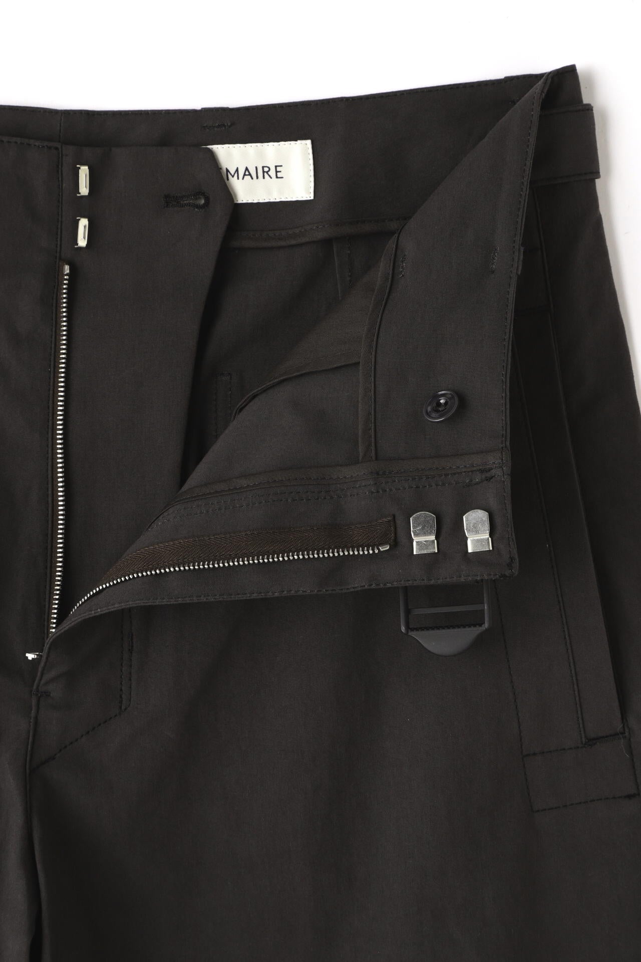 LEMAIRE / SEAMLESS BELTED PANTS
