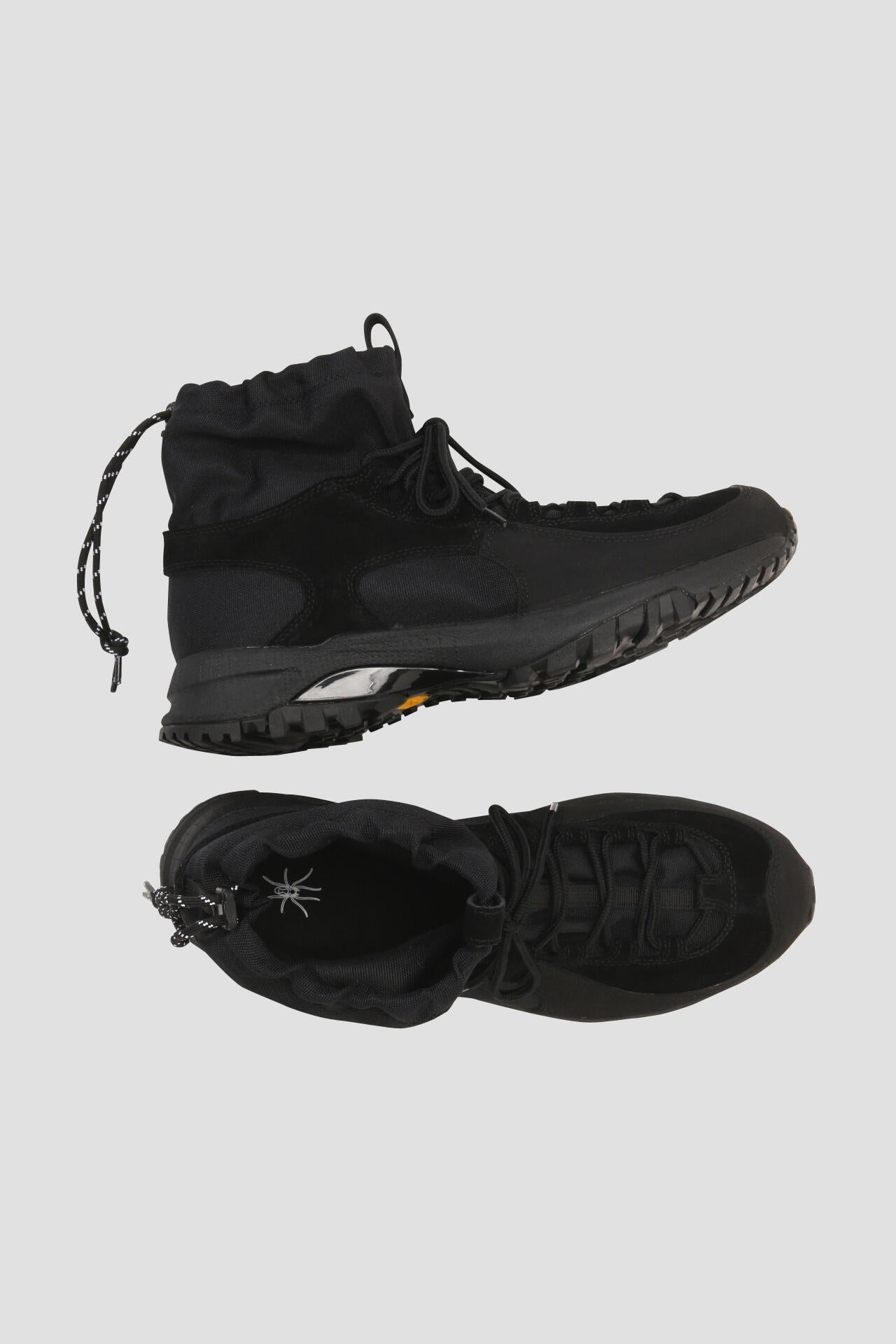 Tomo & Co / INITY HIKER MID