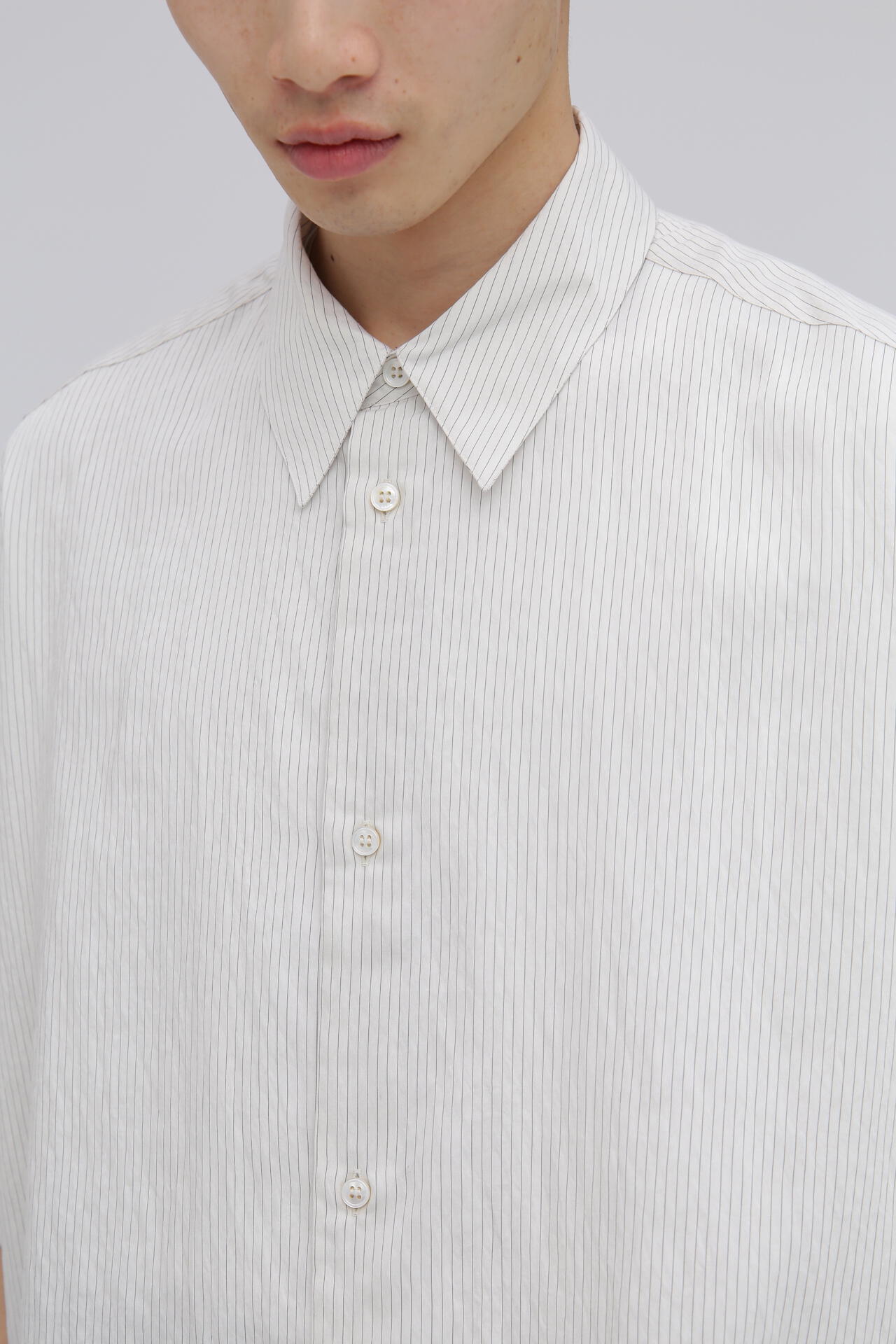 ［別注］STUDIO NICHOLSON / CRINKLE FINE STRIPE SHORT SLEEVE BOXY SHIRT