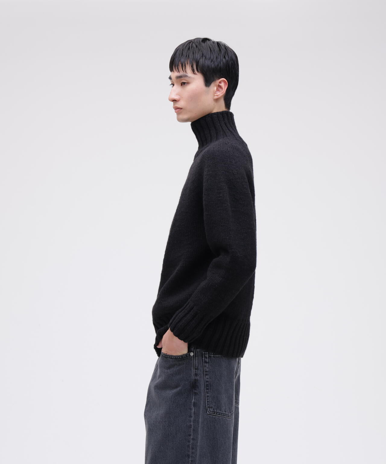 slopeslow / yoke top turtle neck sweater