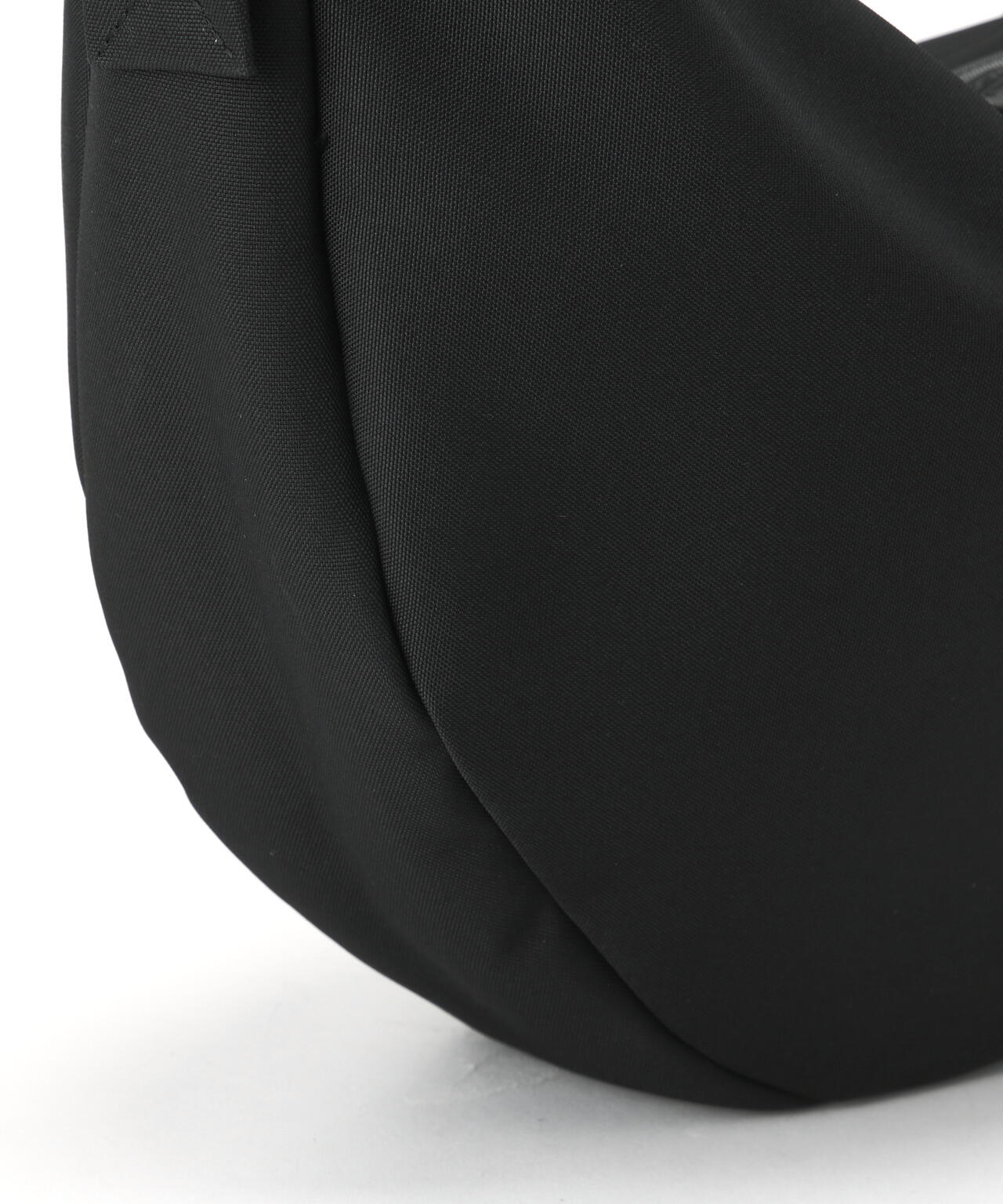 SU / VIBRAM BONDING ROUND BAG