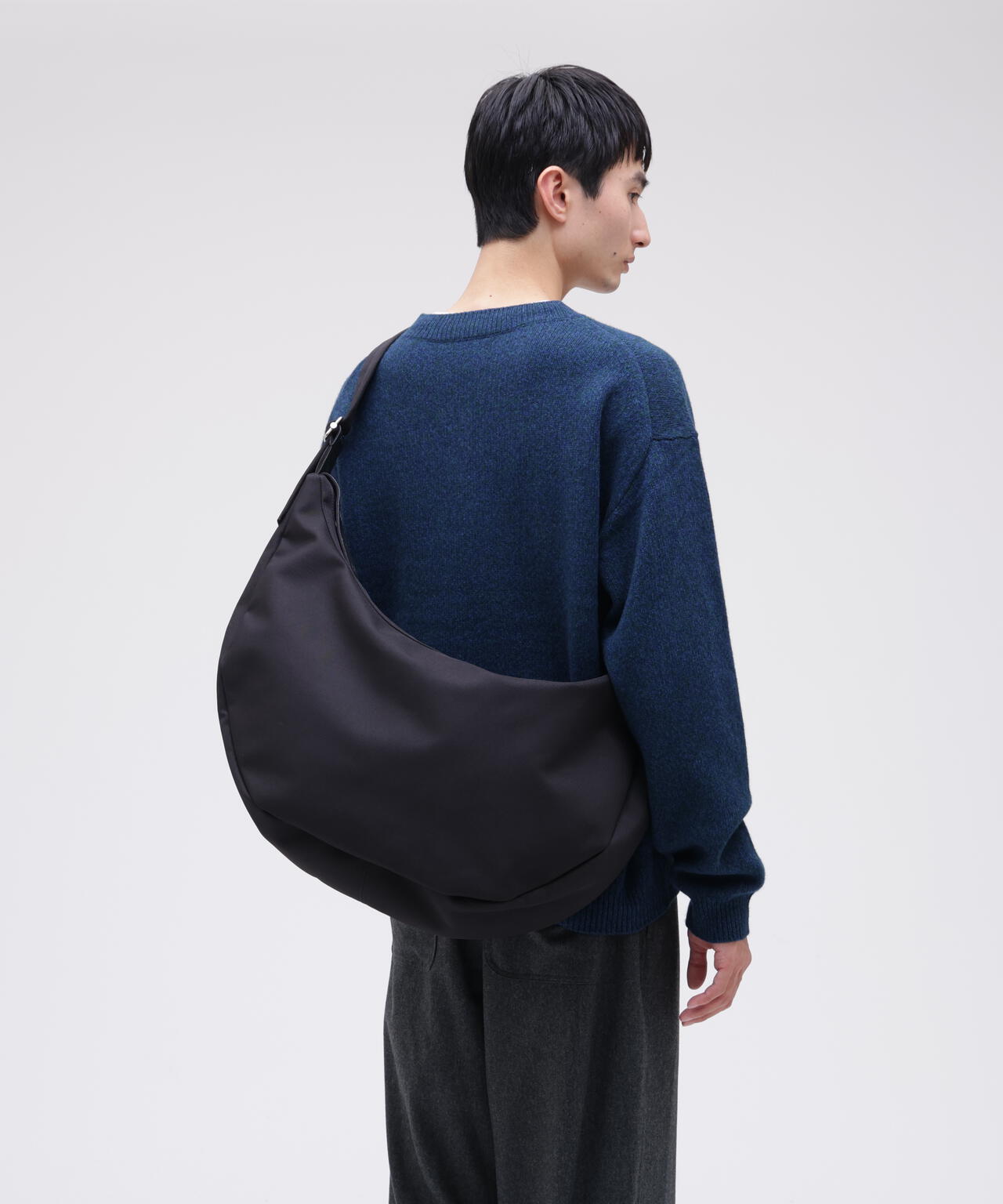 SU / VIBRAM BONDING ROUND BAG