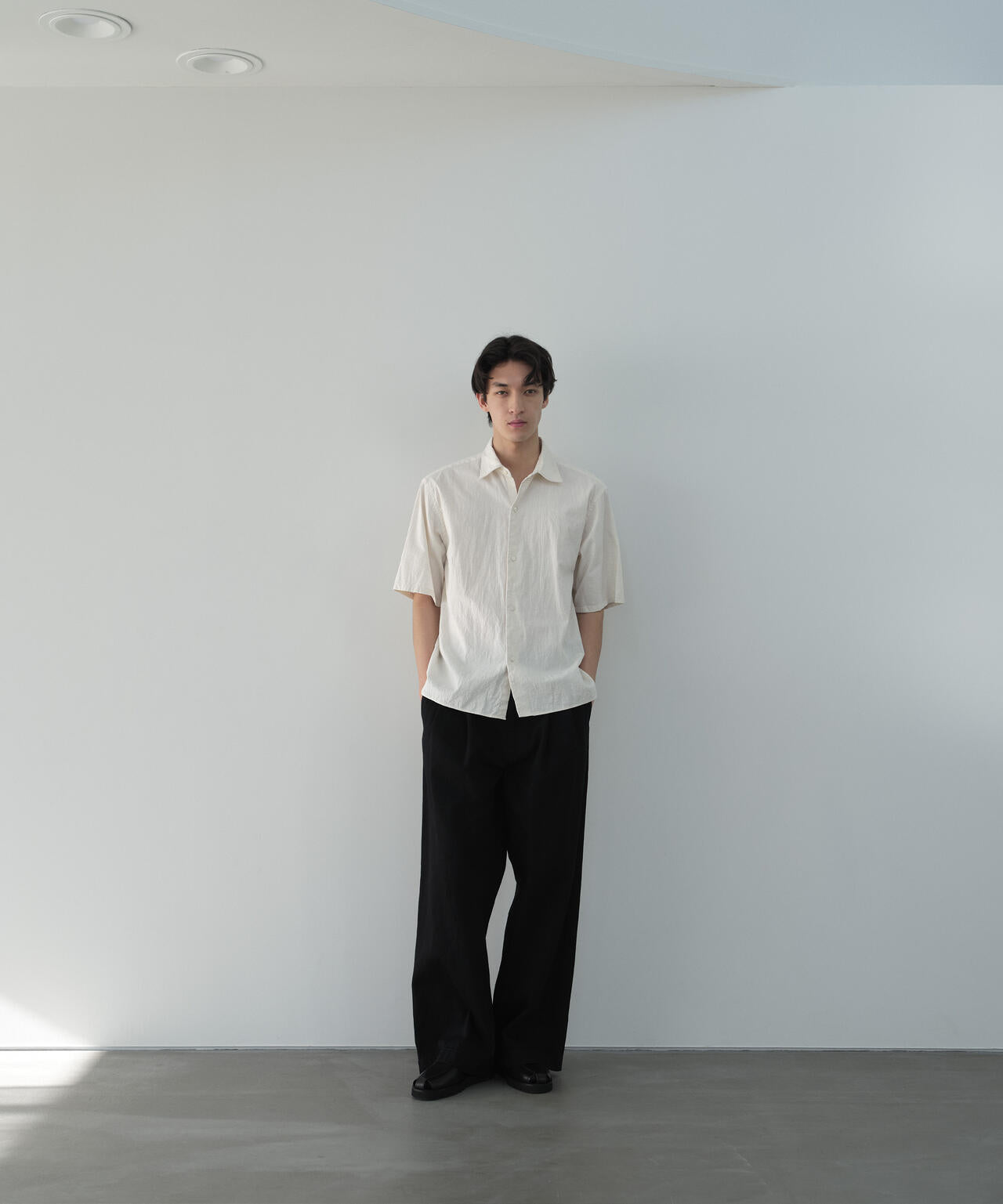 [別注]blurhms / COTTON LINEN HALF-SLEEVE SHIRT