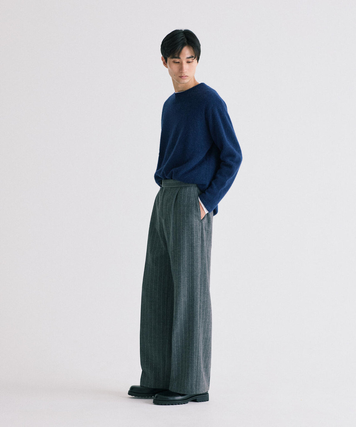 REVERBERATE / TACKED TROUSERS-TW