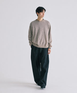 186cm C:87 W:68 H:89 着用サイズ M
