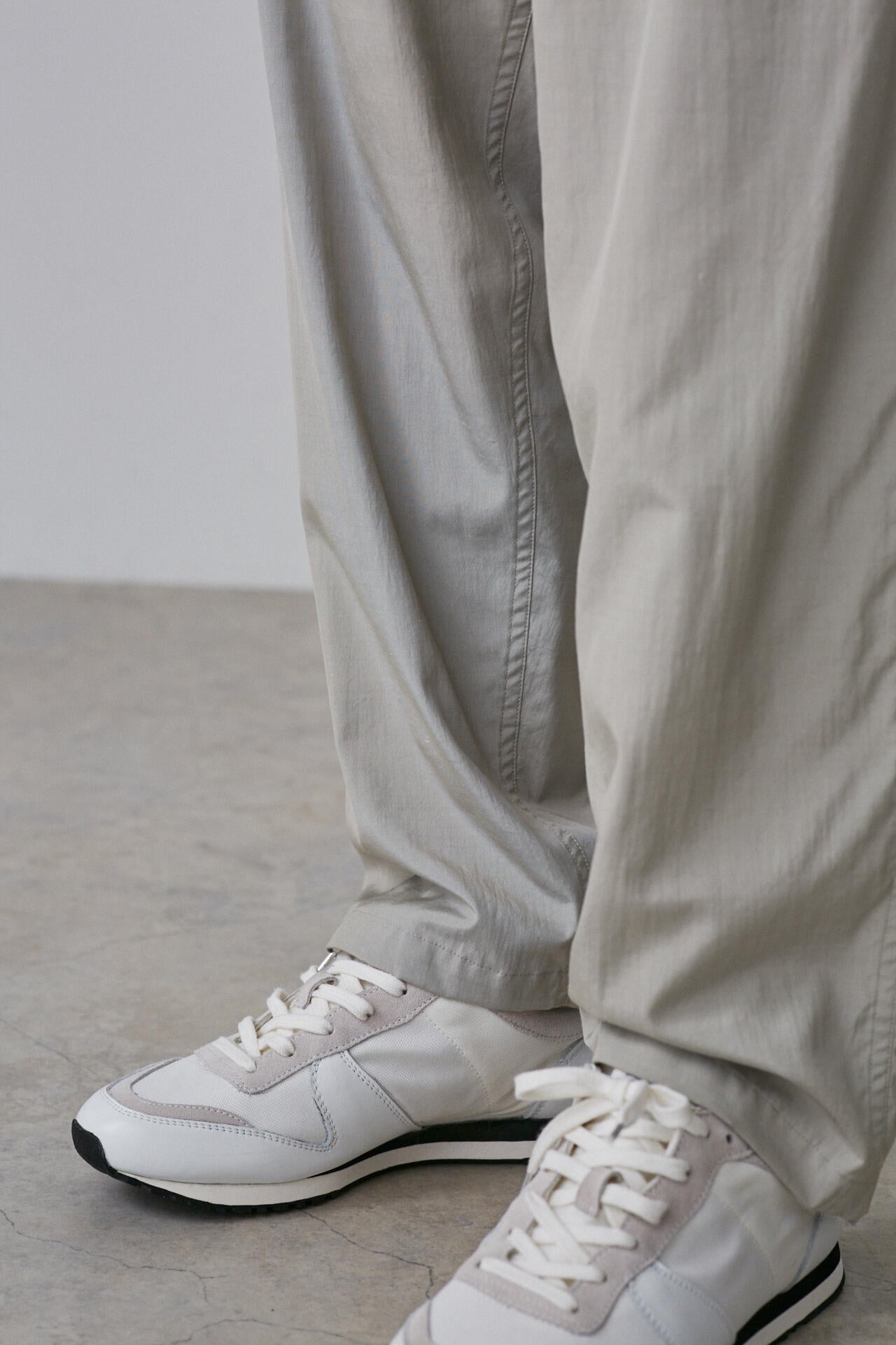 YLEVE / NYLON SILK JOGGER PT