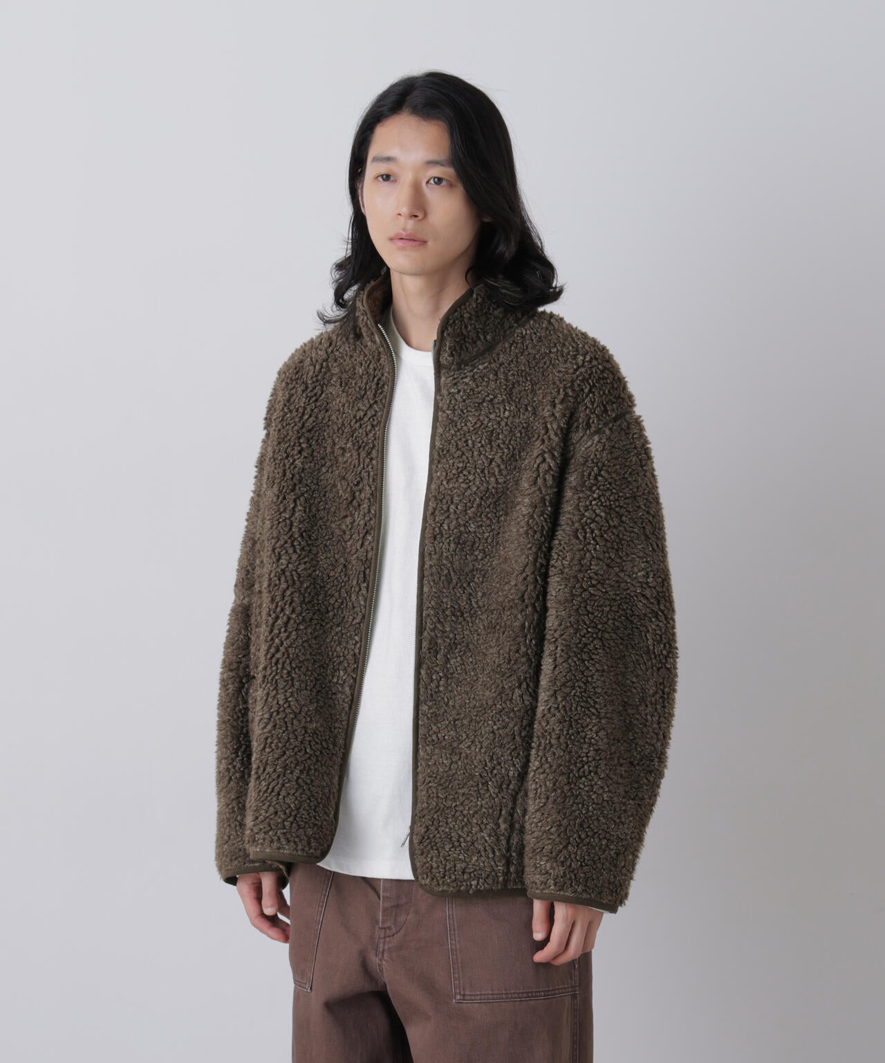 181cm C:84 W:70 H:91 着用サイズ：4