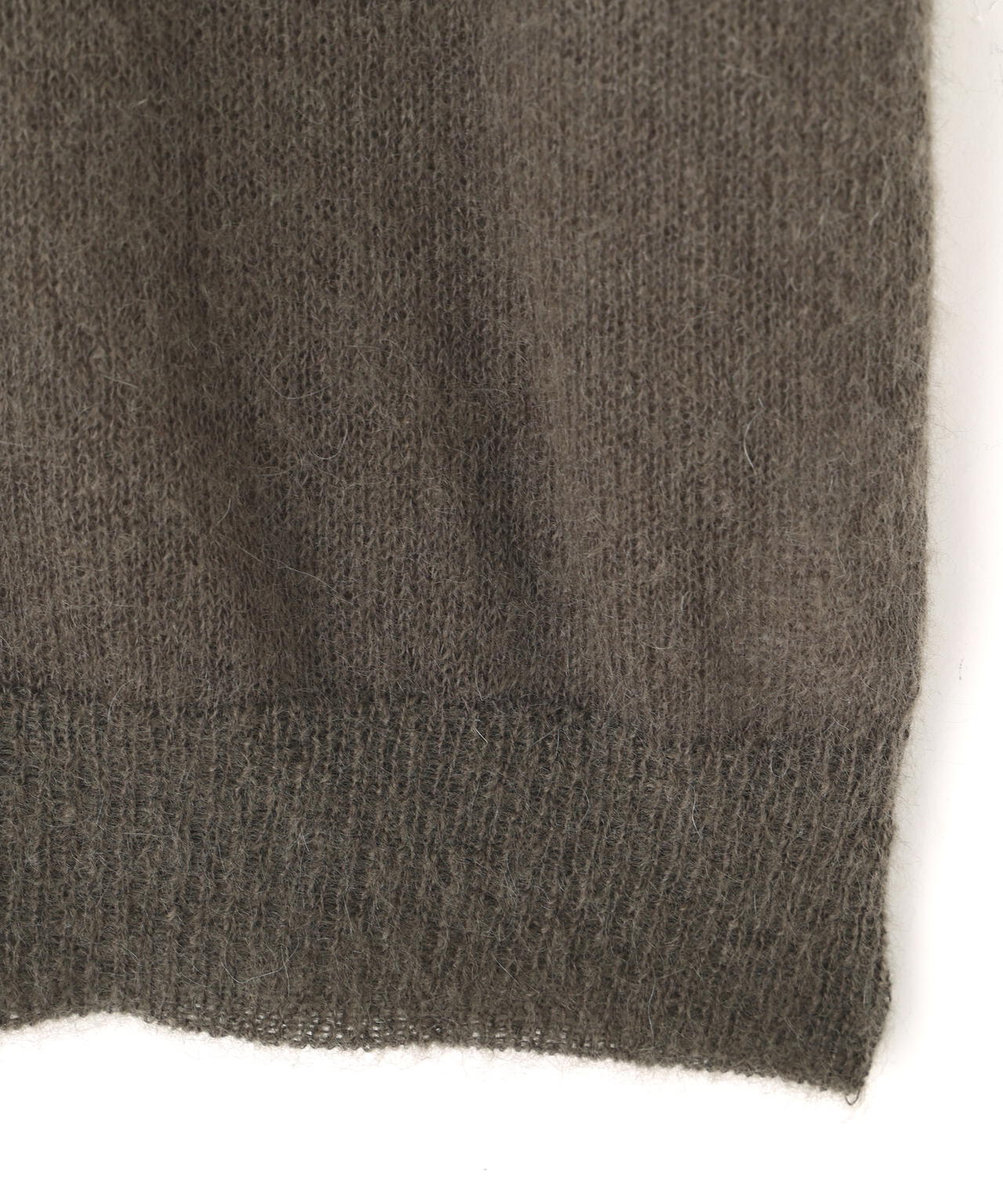 YLEVE / SUPER KID MOHAIR HENRY NECK KNIT