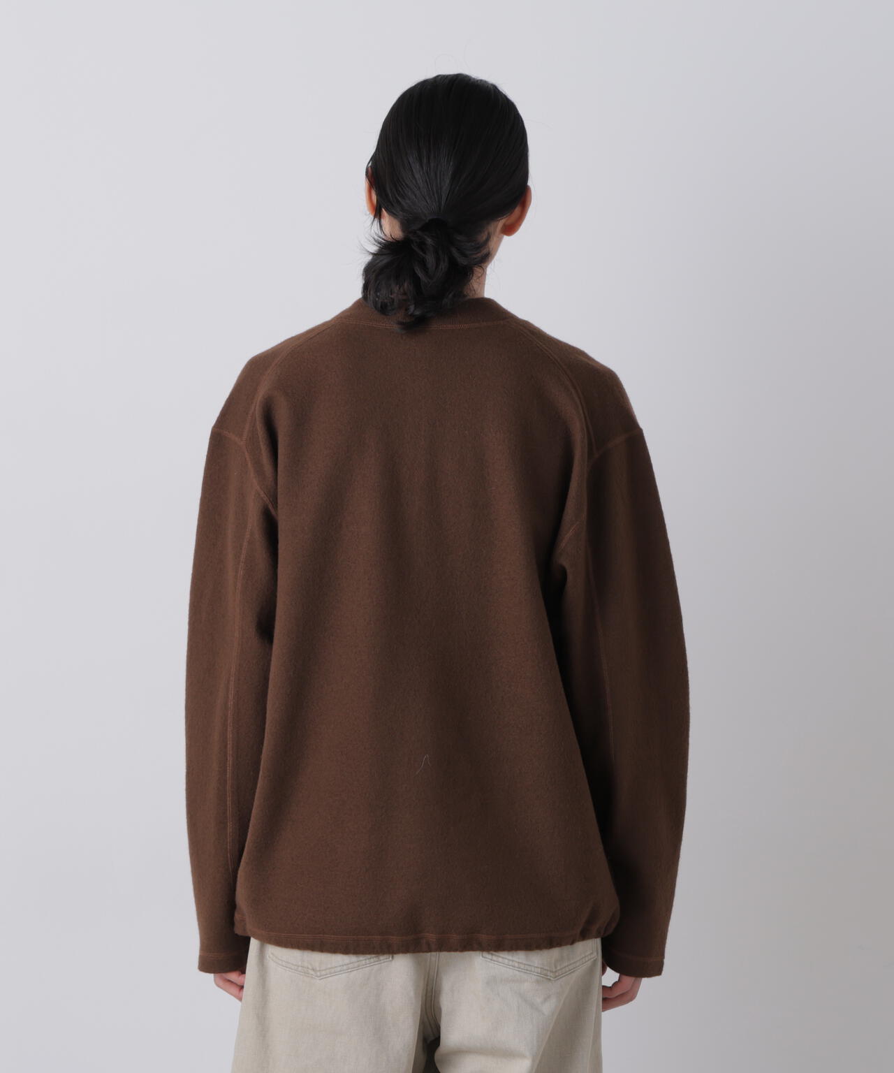 181cm C:84 W:70 H:91 着用サイズ：4