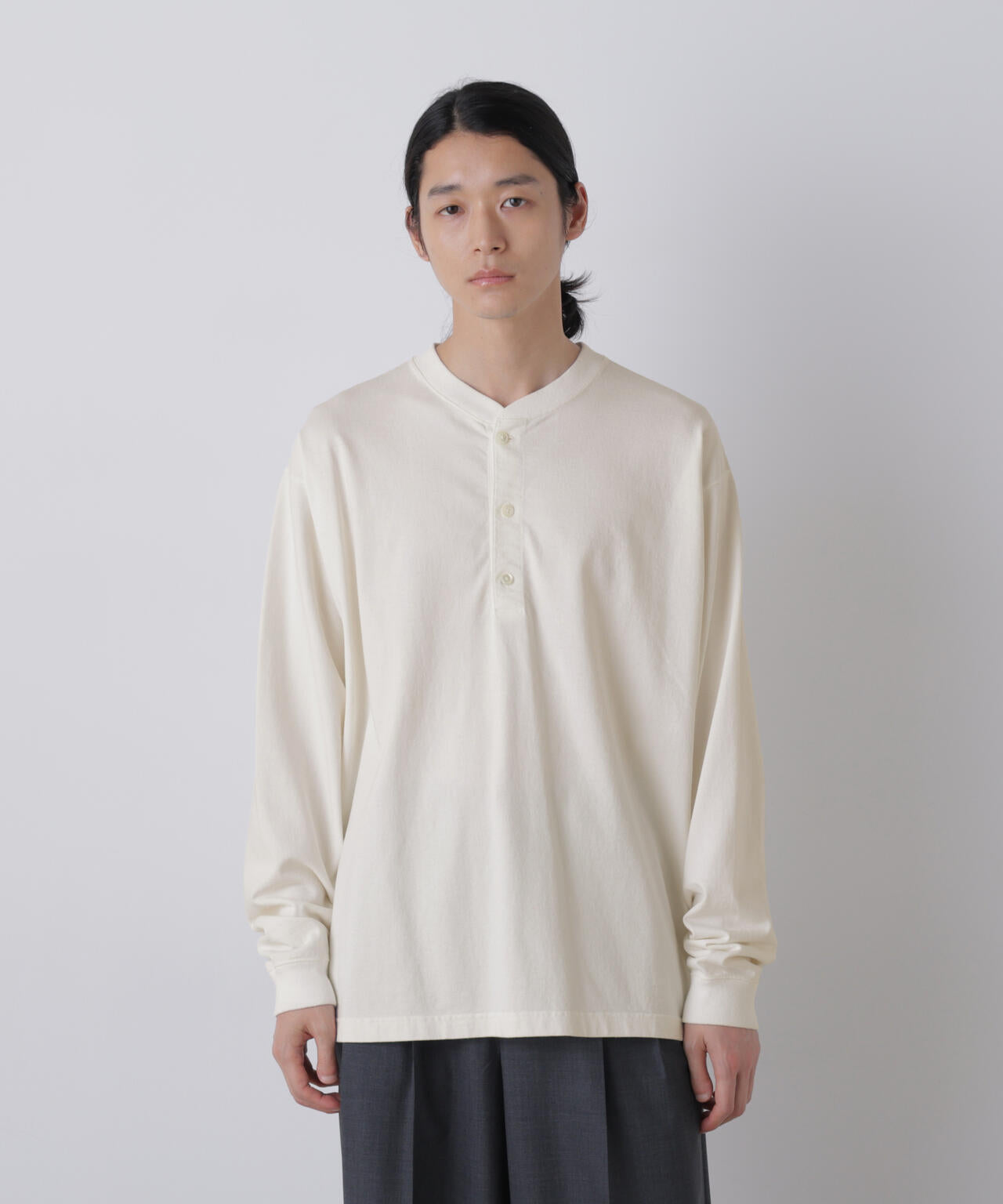181cm C:84 W:70 H:91 着用サイズ：4