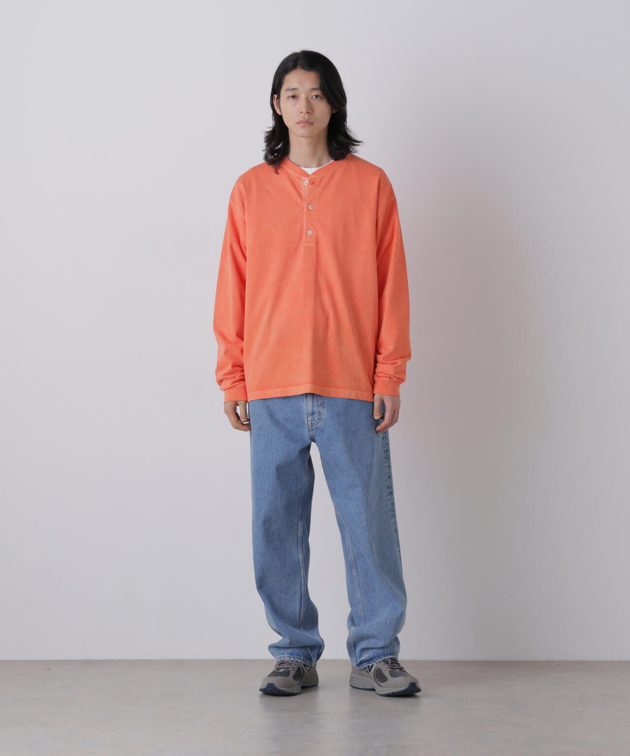 181cm C:84 W:70 H:91 着用サイズ：4