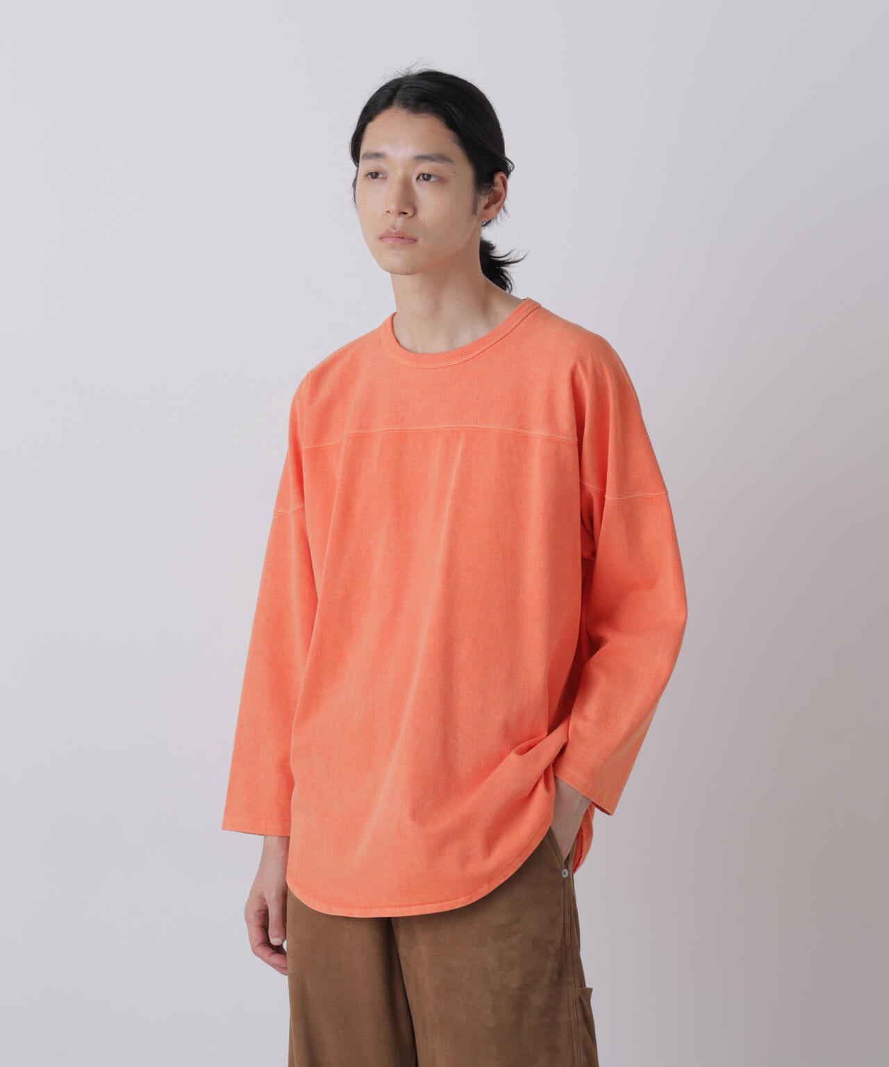 181cm C:84 W:70 H:91 着用サイズ：4