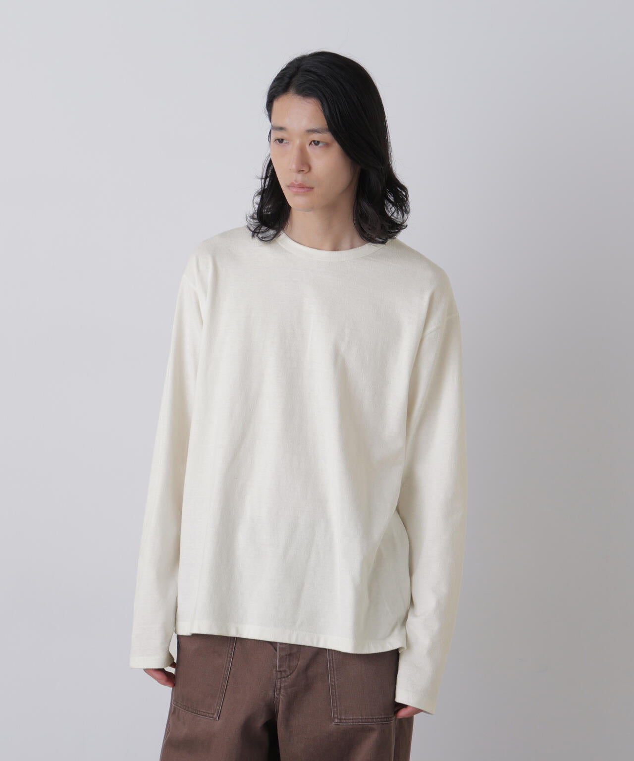 181cm C:84 W:70 H:91 着用サイズ：4