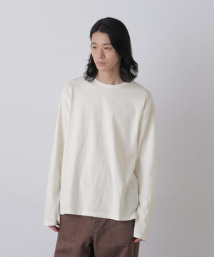 181cm C:84 W:70 H:91 着用サイズ：4