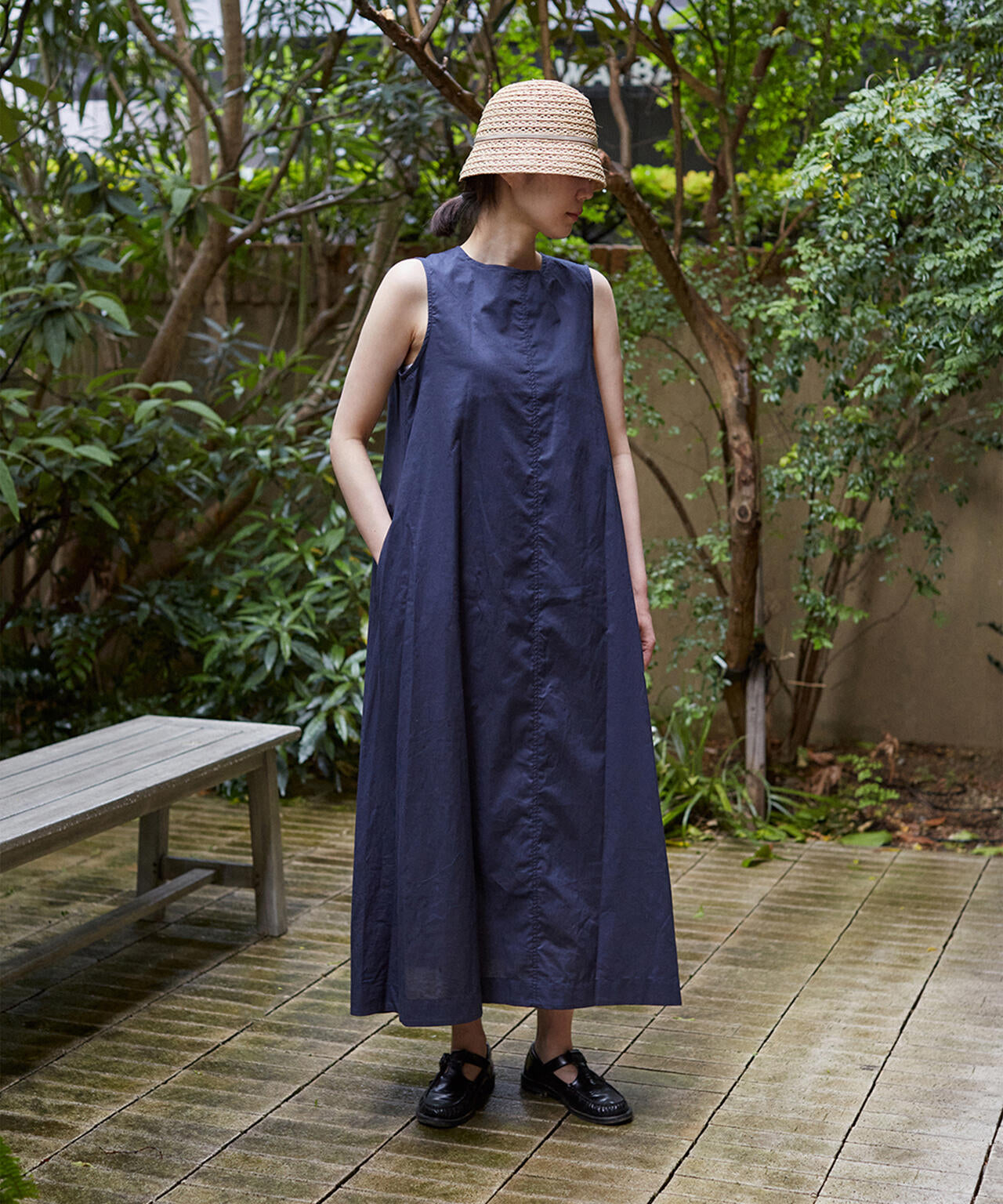 THE LIBRARY / COTTON LAWN ONE PIECE