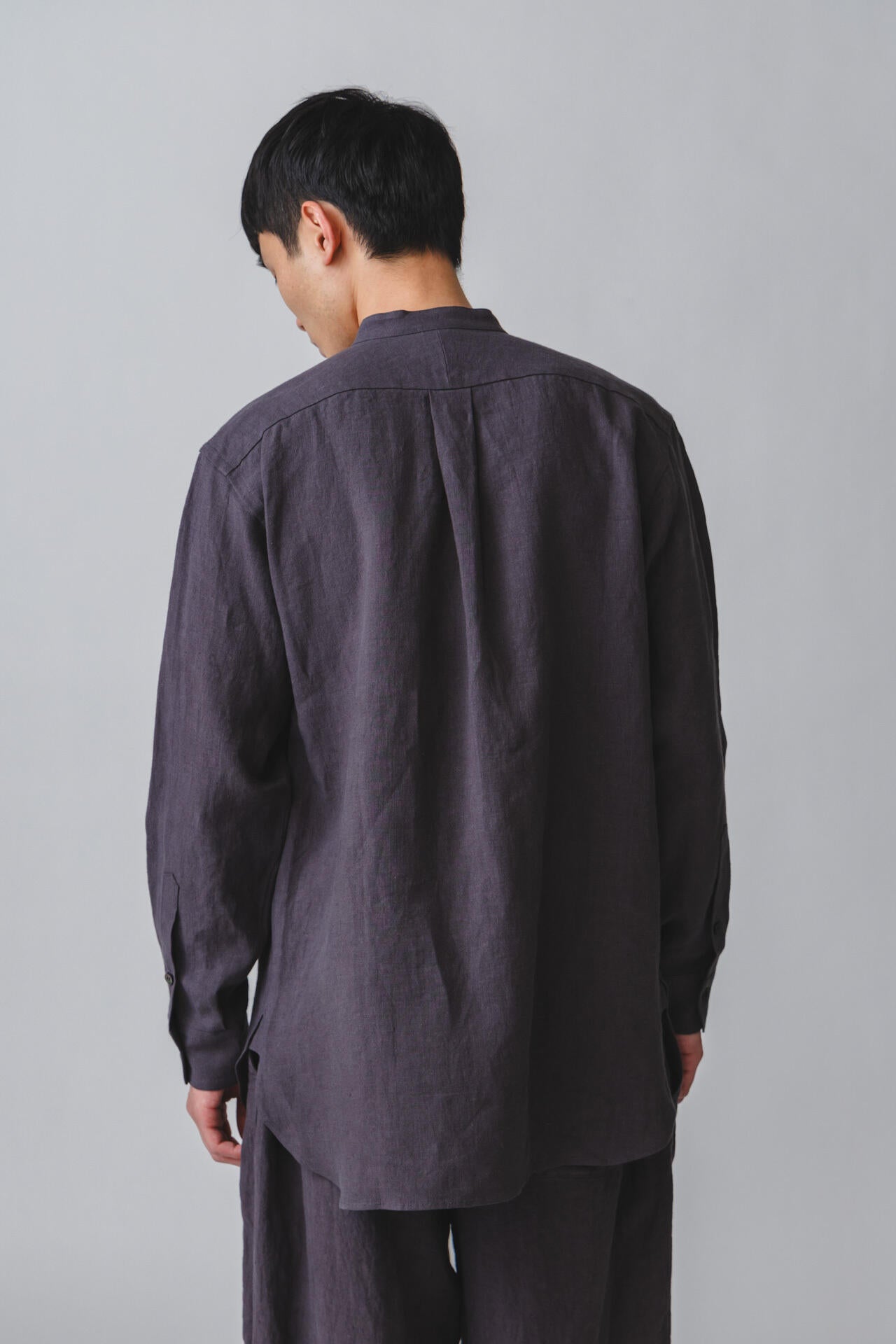 THE LIBRARY / [UNISEX] LINEN SHIRT