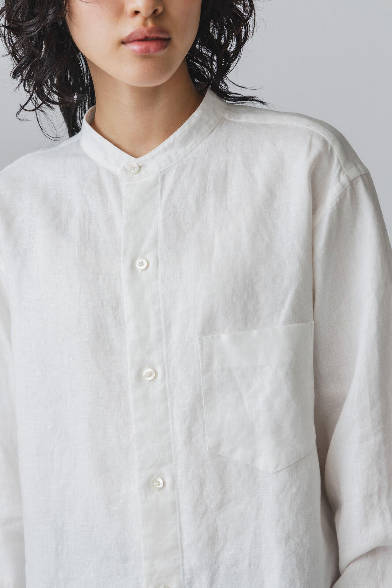 THE LIBRARY / [UNISEX] LINEN SHIRT