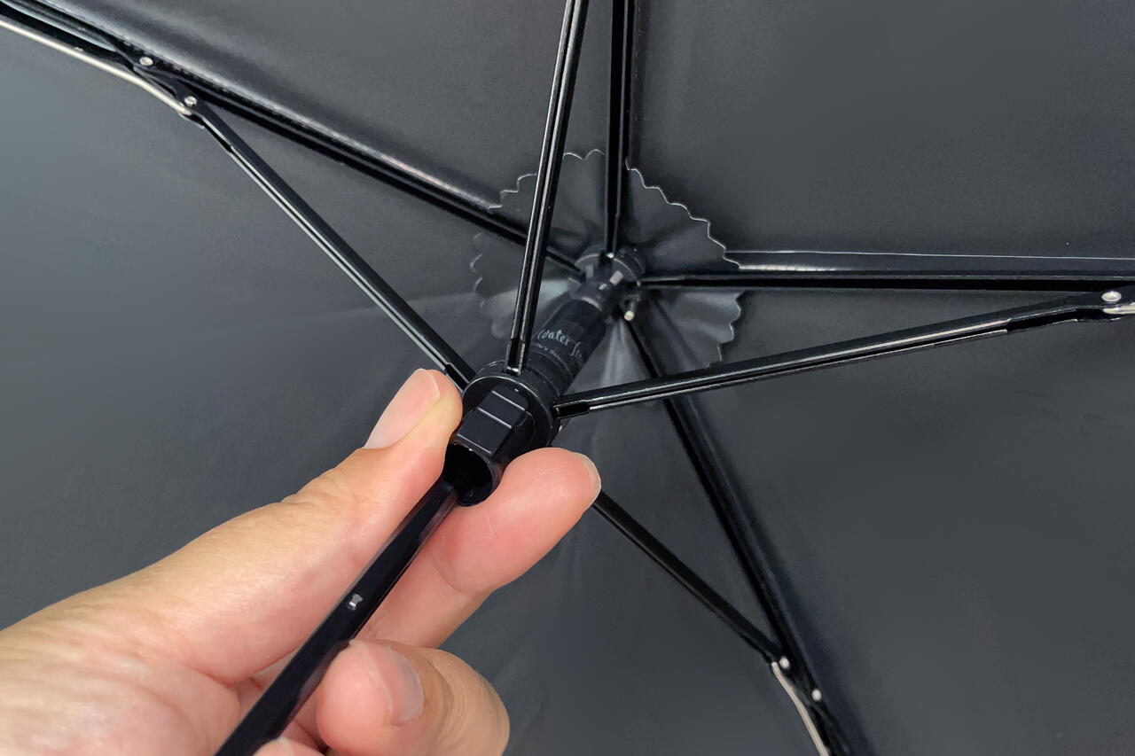 NEW極軽カーボン UVブロック 折 55cm バイカラー 晴雨兼用傘 日傘 雨傘