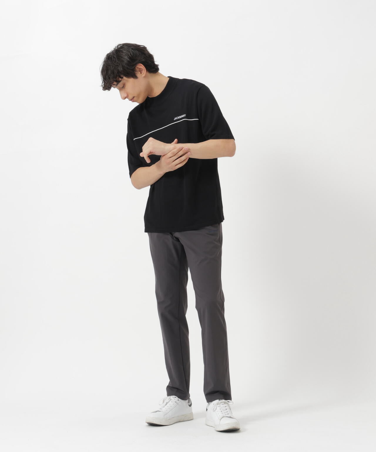 182cm C:84 W:71 H:89 着用サイズ：5