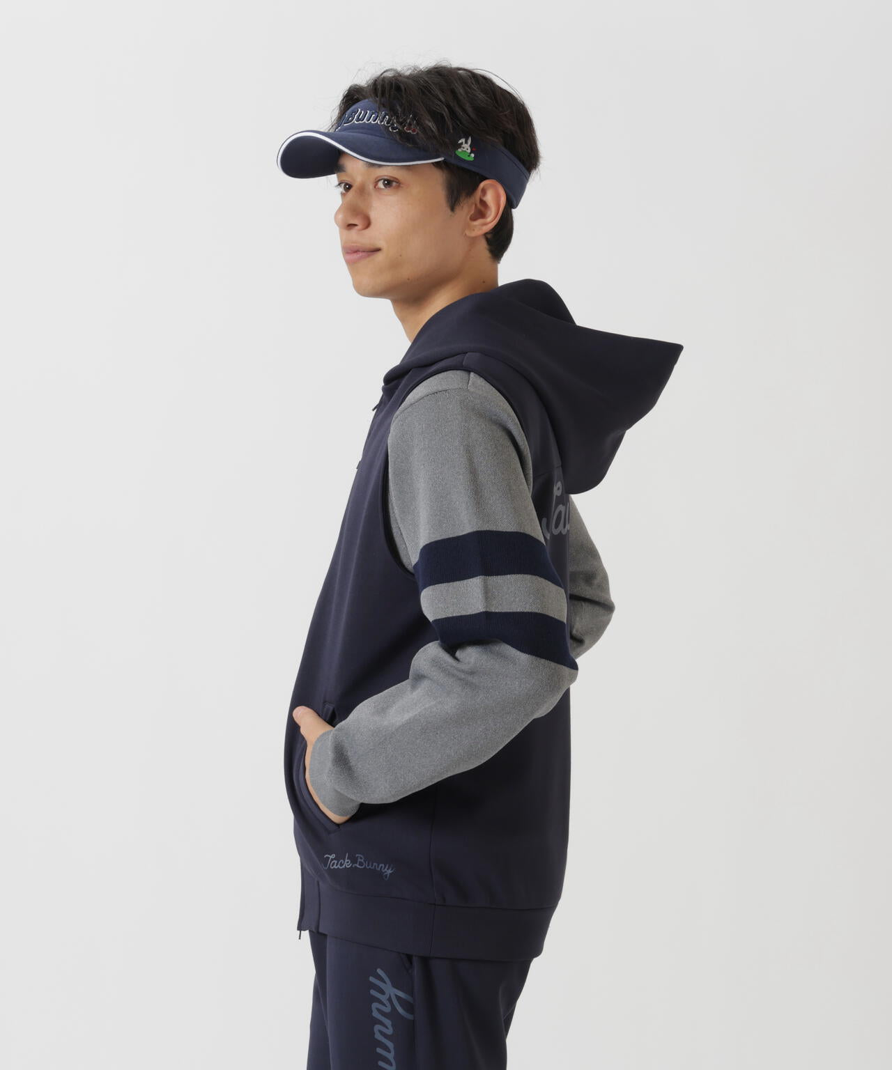 PEダンボールフーディジップベスト