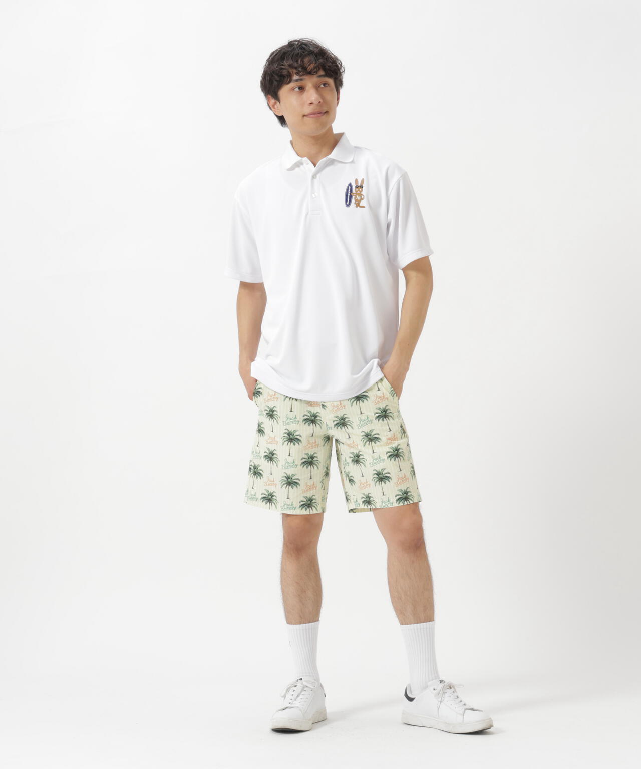 182cm C:84 W:71 H:89 着用サイズ：5