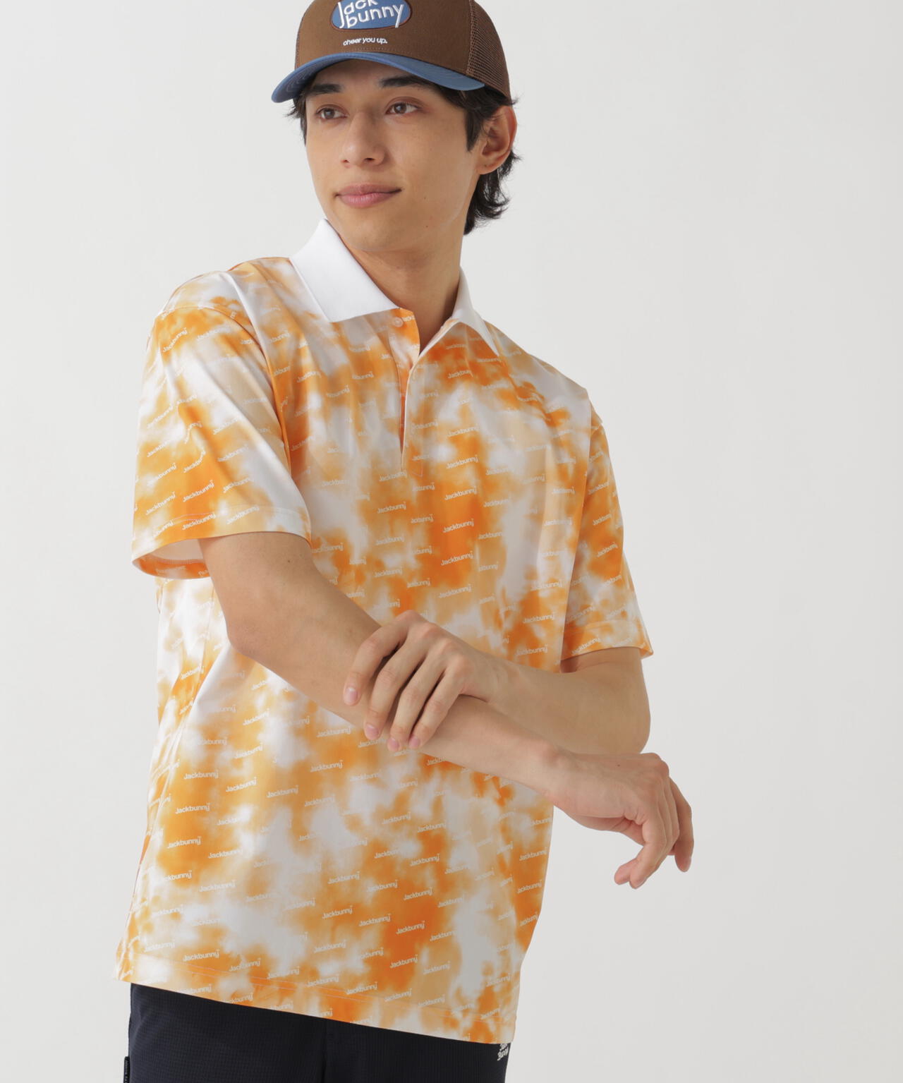 182cm C:84 W:71 H:89 着用サイズ：5