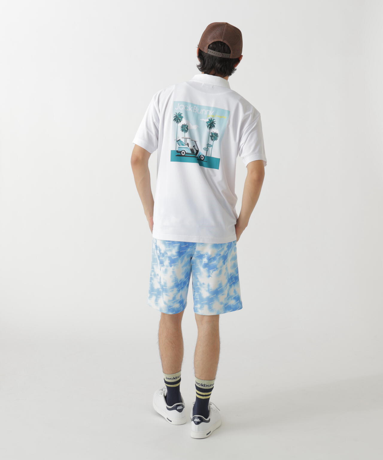 182cm C:84 W:71 H:89 着用サイズ：5