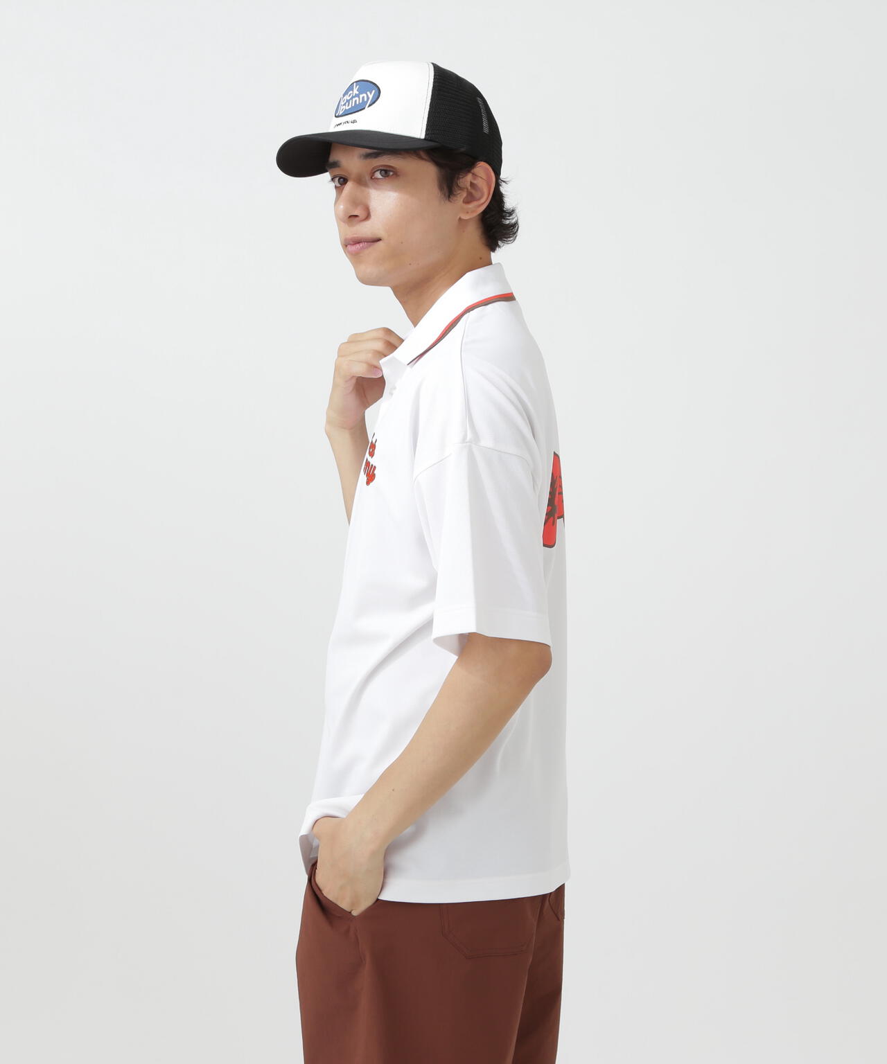 182cm C:84 W:71 H:89 着用サイズ：5