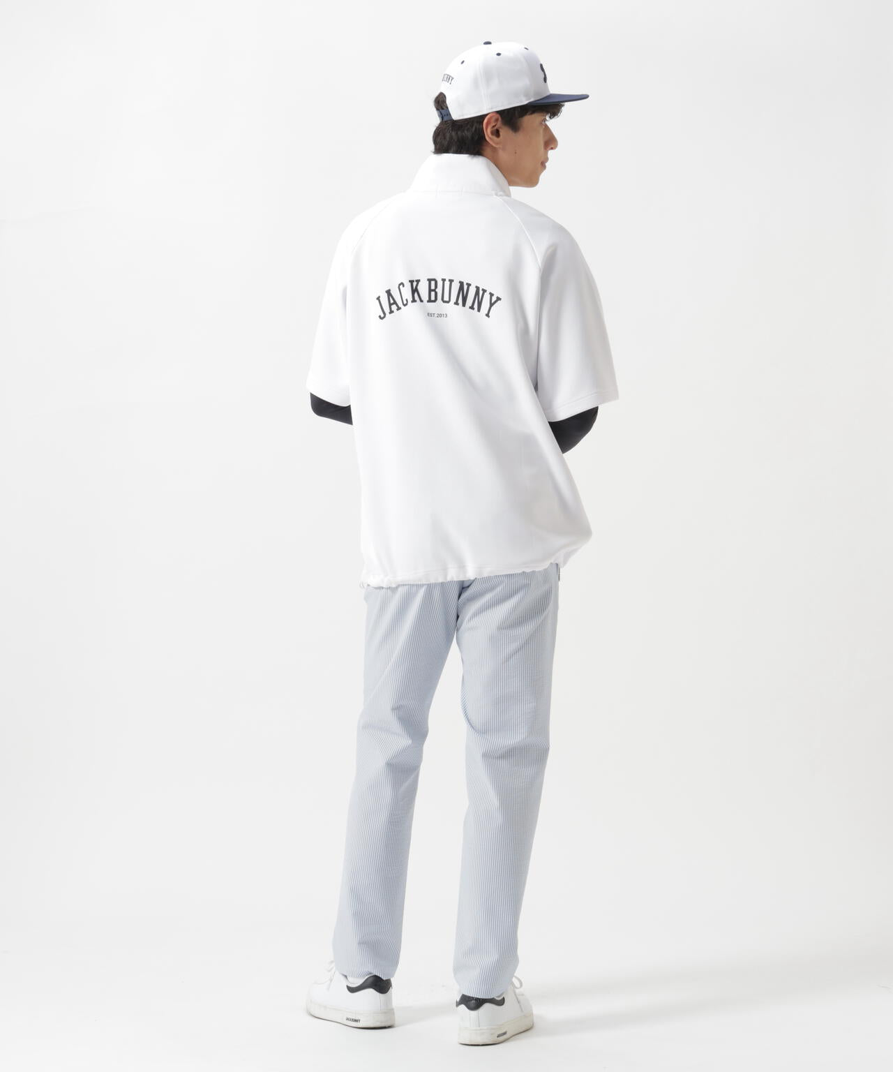 182cm C:84 W:71 H:89 着用サイズ：5