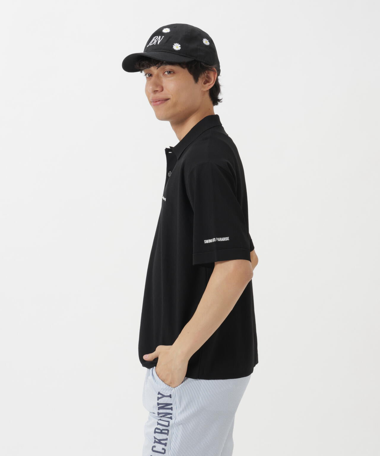 182cm C:84 W:71 H:89 着用サイズ：5