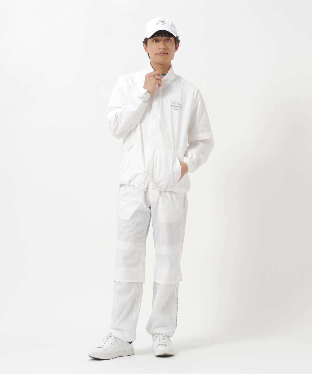 182cm C:84 W:71 H:89 着用サイズ：5