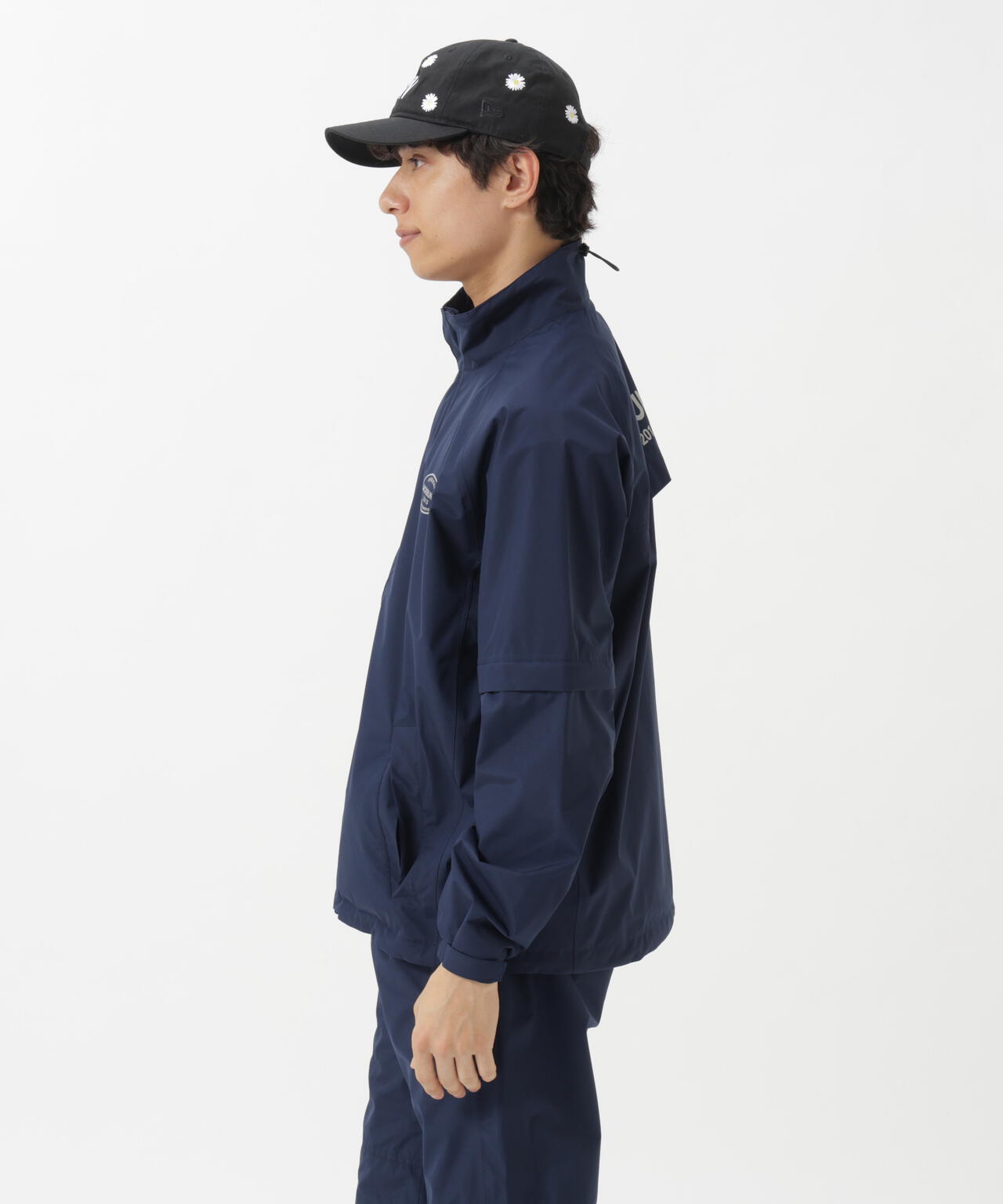 182cm C:84 W:71 H:89 着用サイズ：5