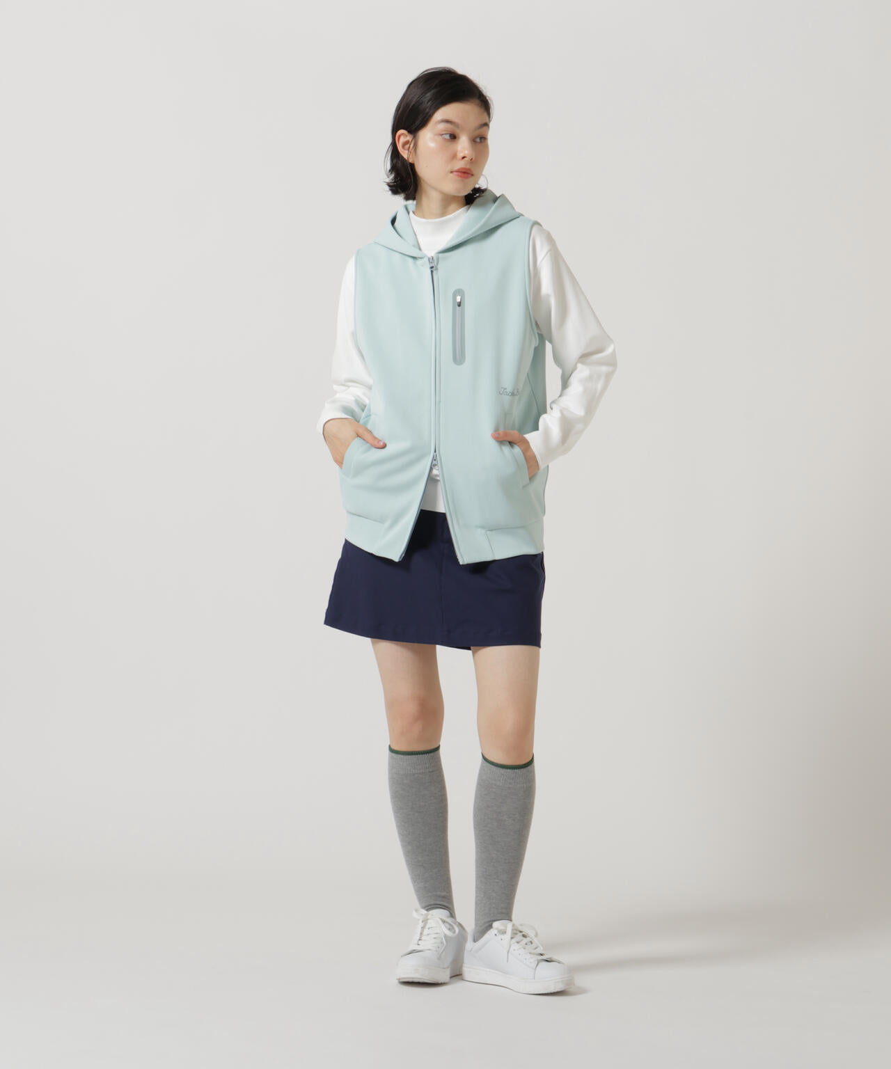PEダンボールフーディジップベスト