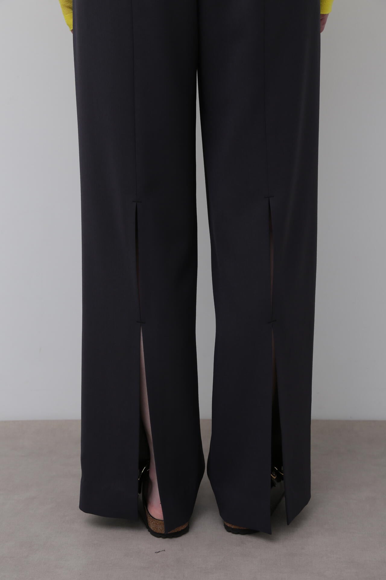 ＜UNiPH＞トリプルツイストパンツ
