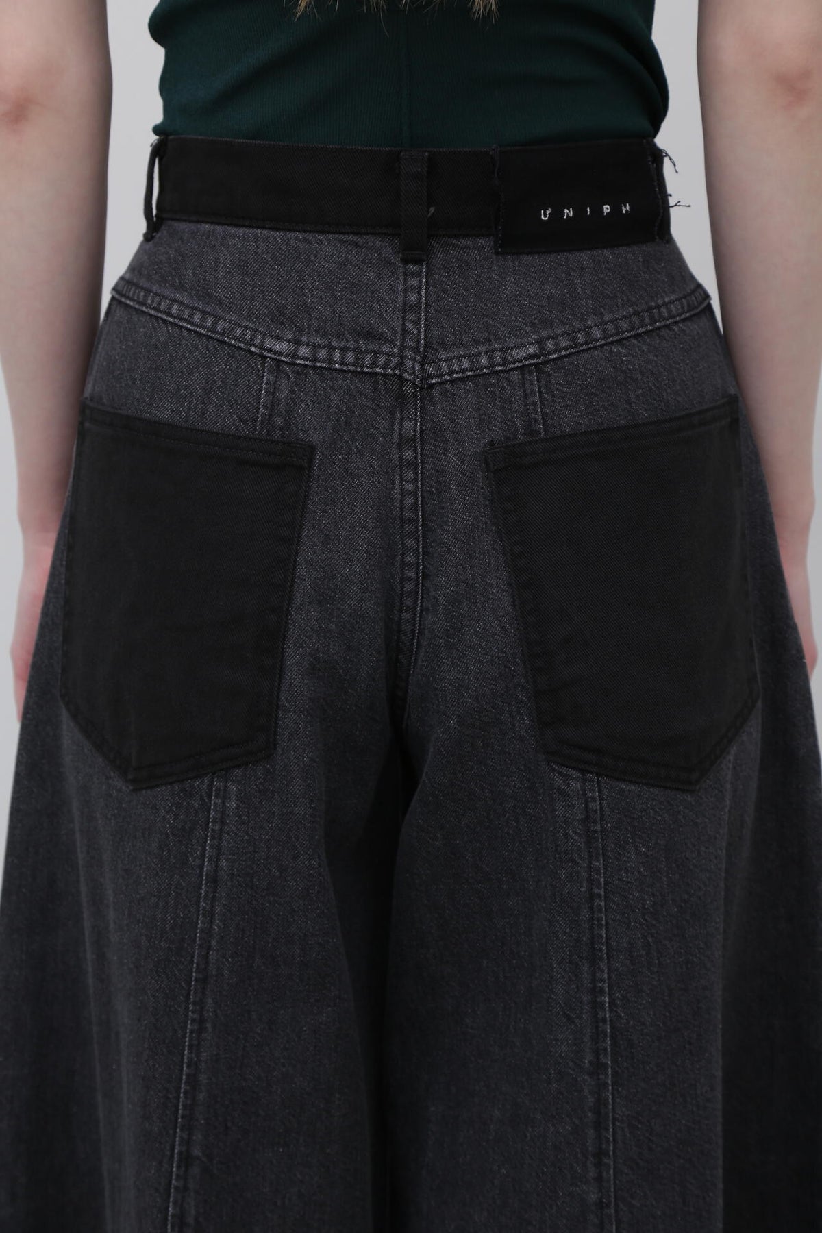 ＜UNiPH＞ハイブリーチデニムパンツ
