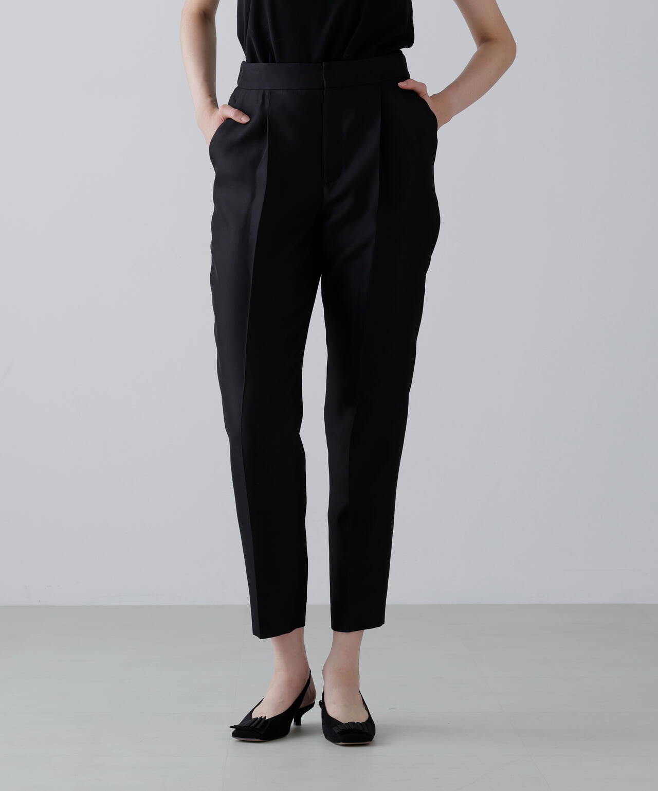 ＜BLACK LABEL＞シルクダブルクロスパンツ
