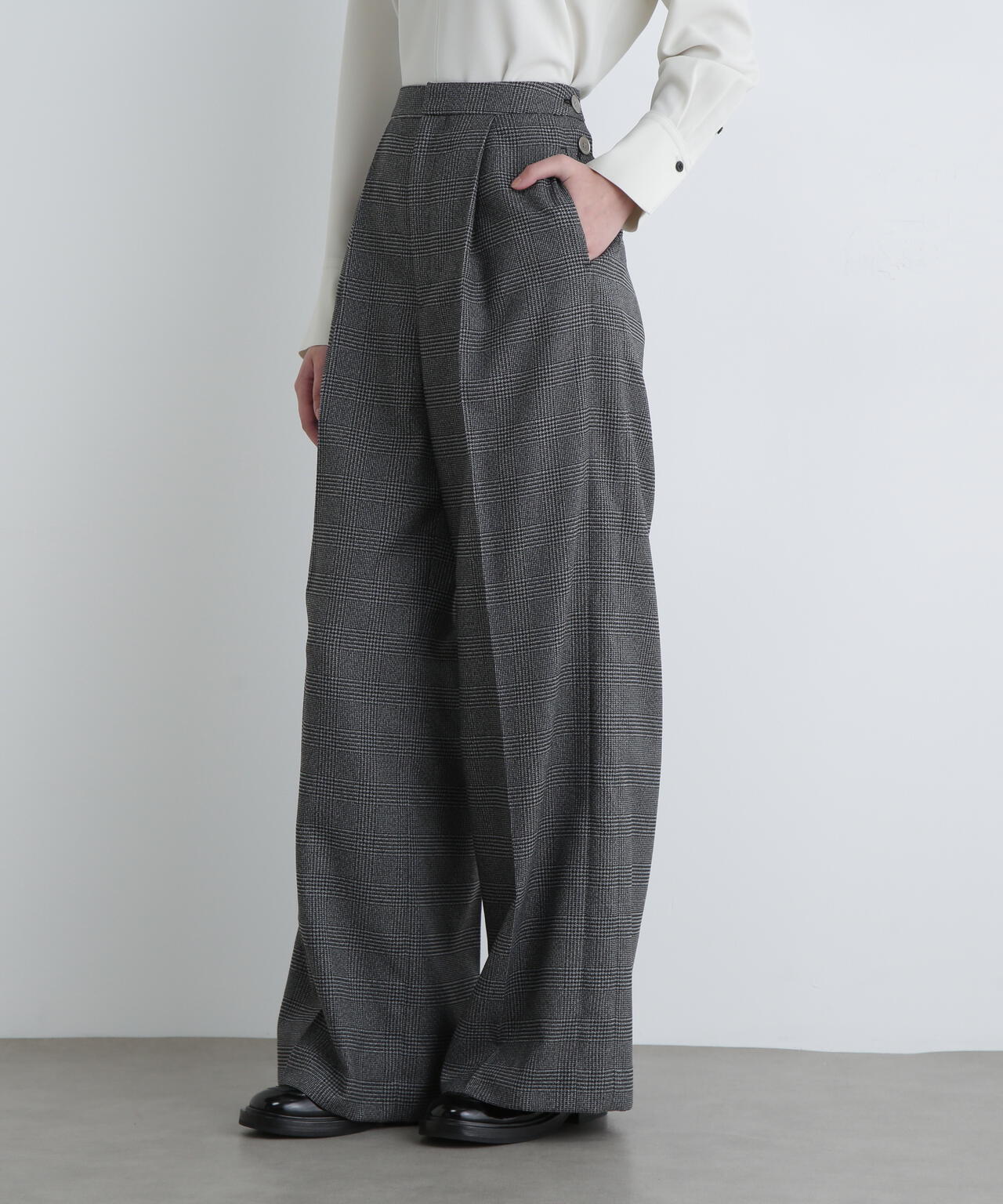 ＜UNiPH＞テックツィードパンツ