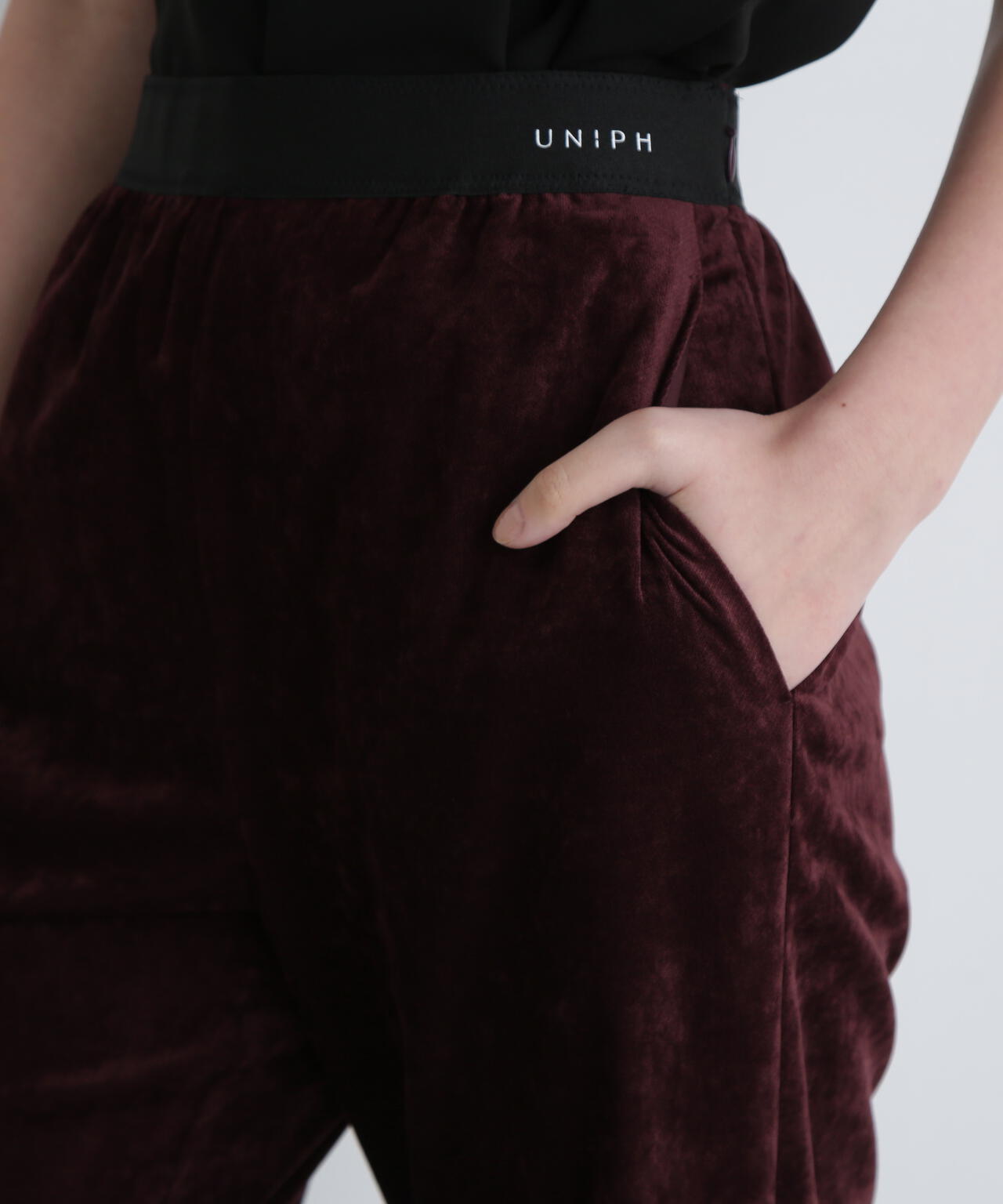 ＜UNiPH＞ブライトコールパンツ
