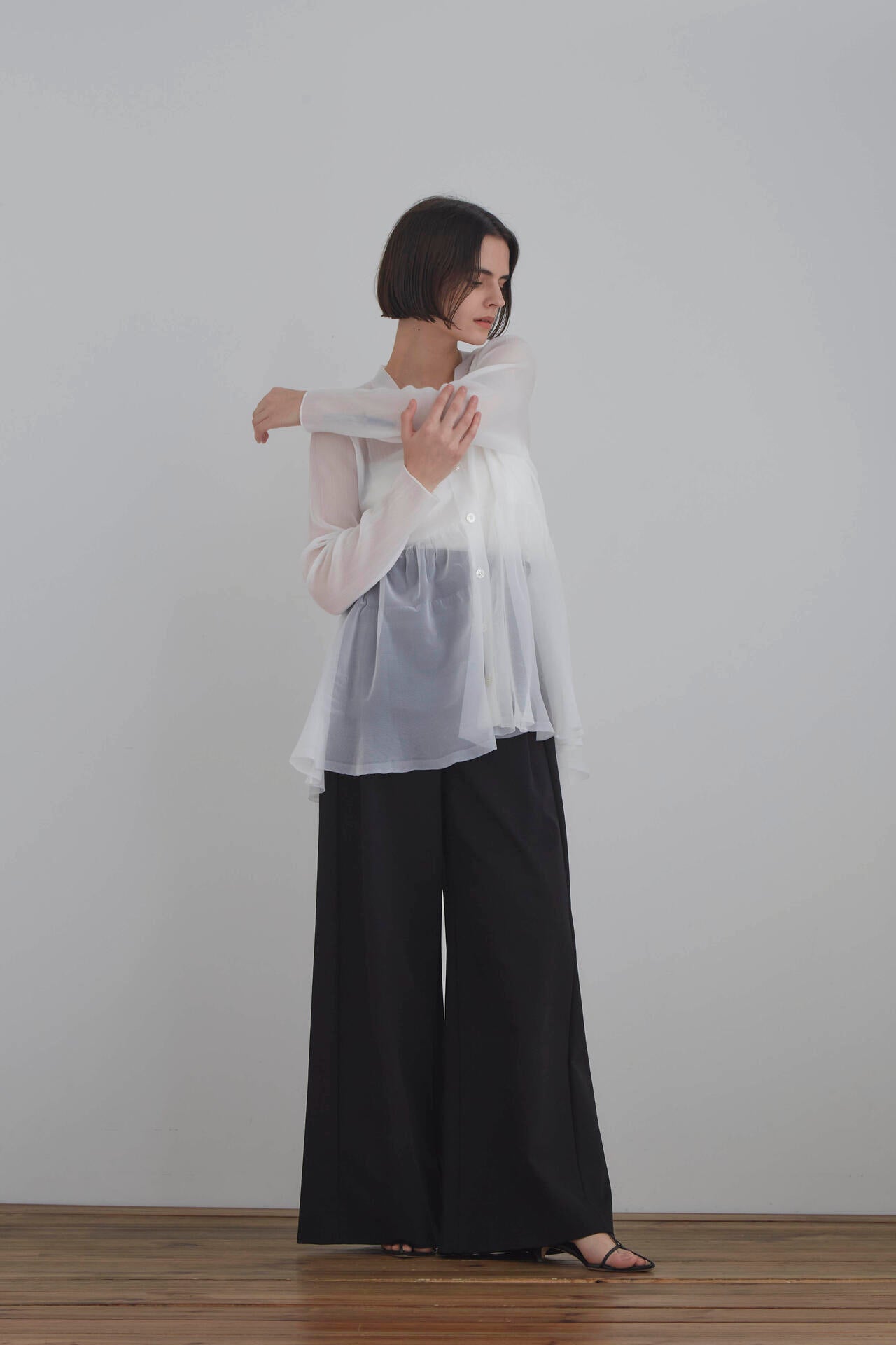 ハイストレッチポンチハイウエストワイドパンツ