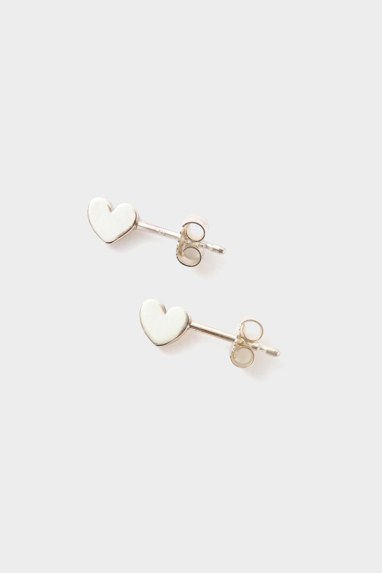 【SASKIA DIEZ / サスキア ディーズ】LOVE EARSTUDS