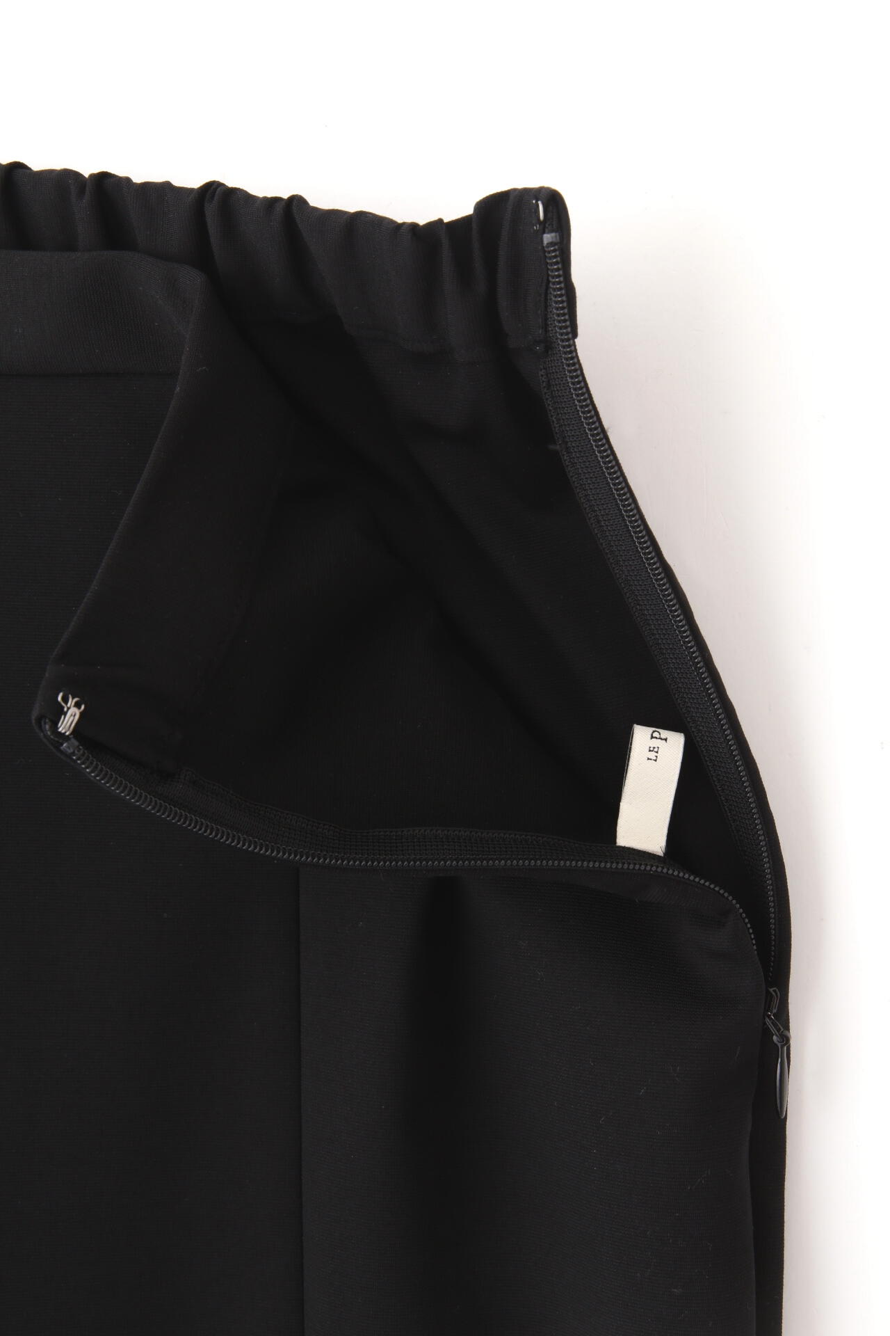 【EC限定】ハイストレッチフロントスリットパンツ（＋10cm丈）
