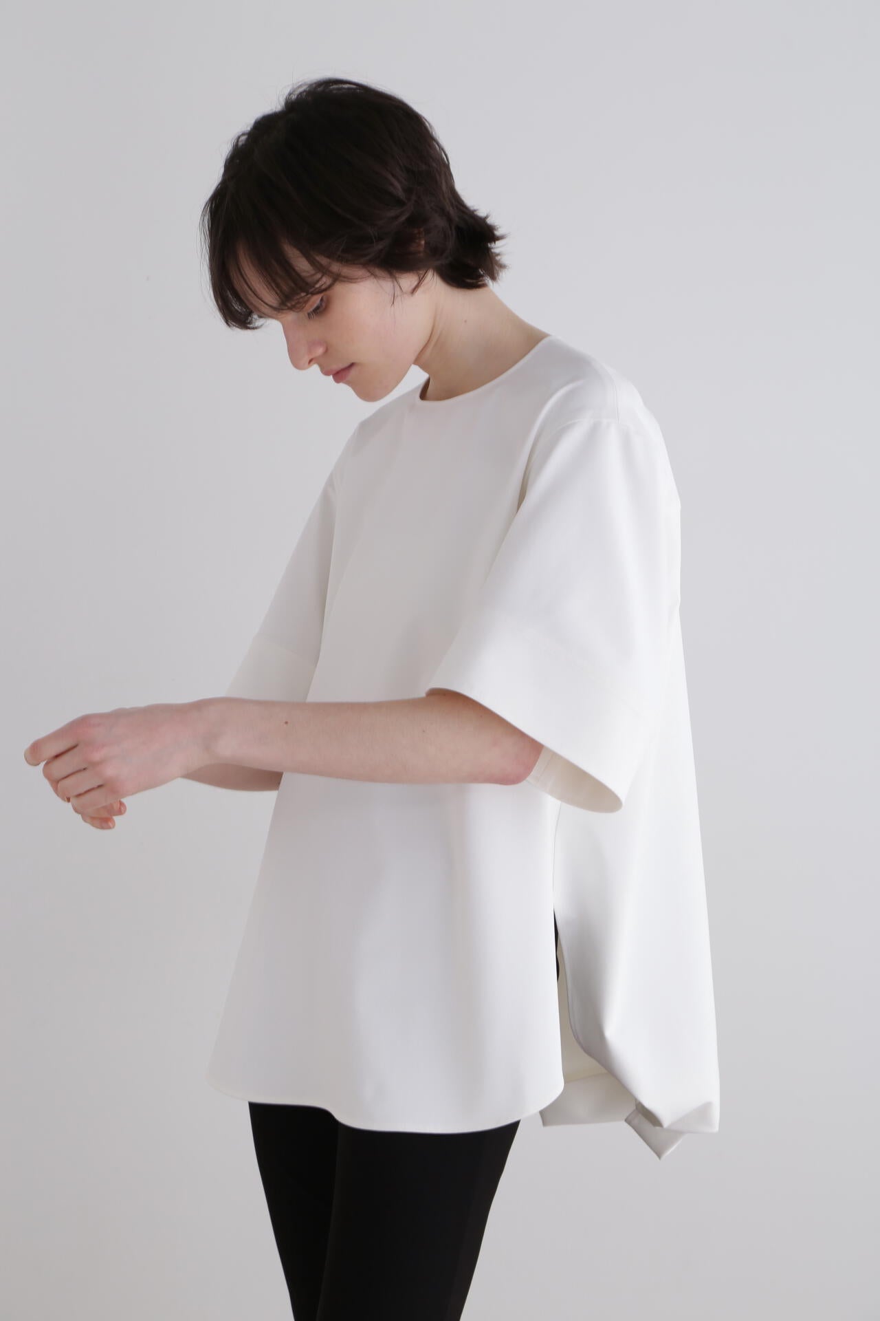 ストレッチオックスバックドレープブラウス