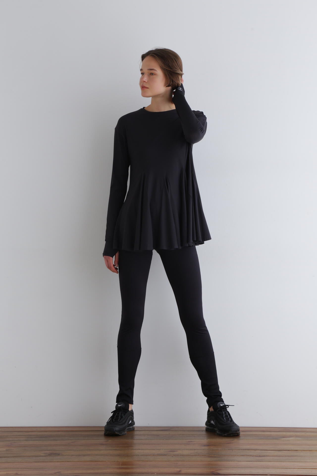 《LE PHIL SPORTS》ハイマルチナイロントリコットカットソー